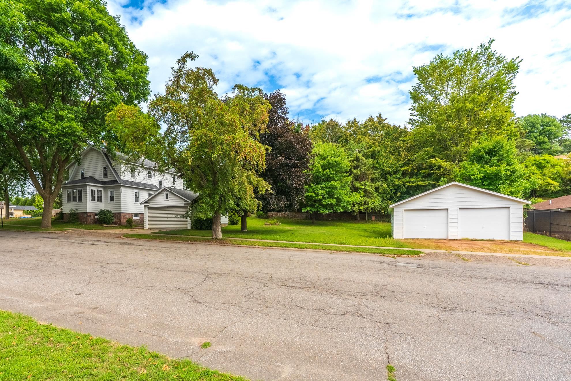 1603 N 9TH STREET, Wausau, Wisconsin 54403, 4 Bedrooms Bedrooms, ,2 BathroomsBathrooms,Residential,For Sale,1603 N 9TH STREET,22604185