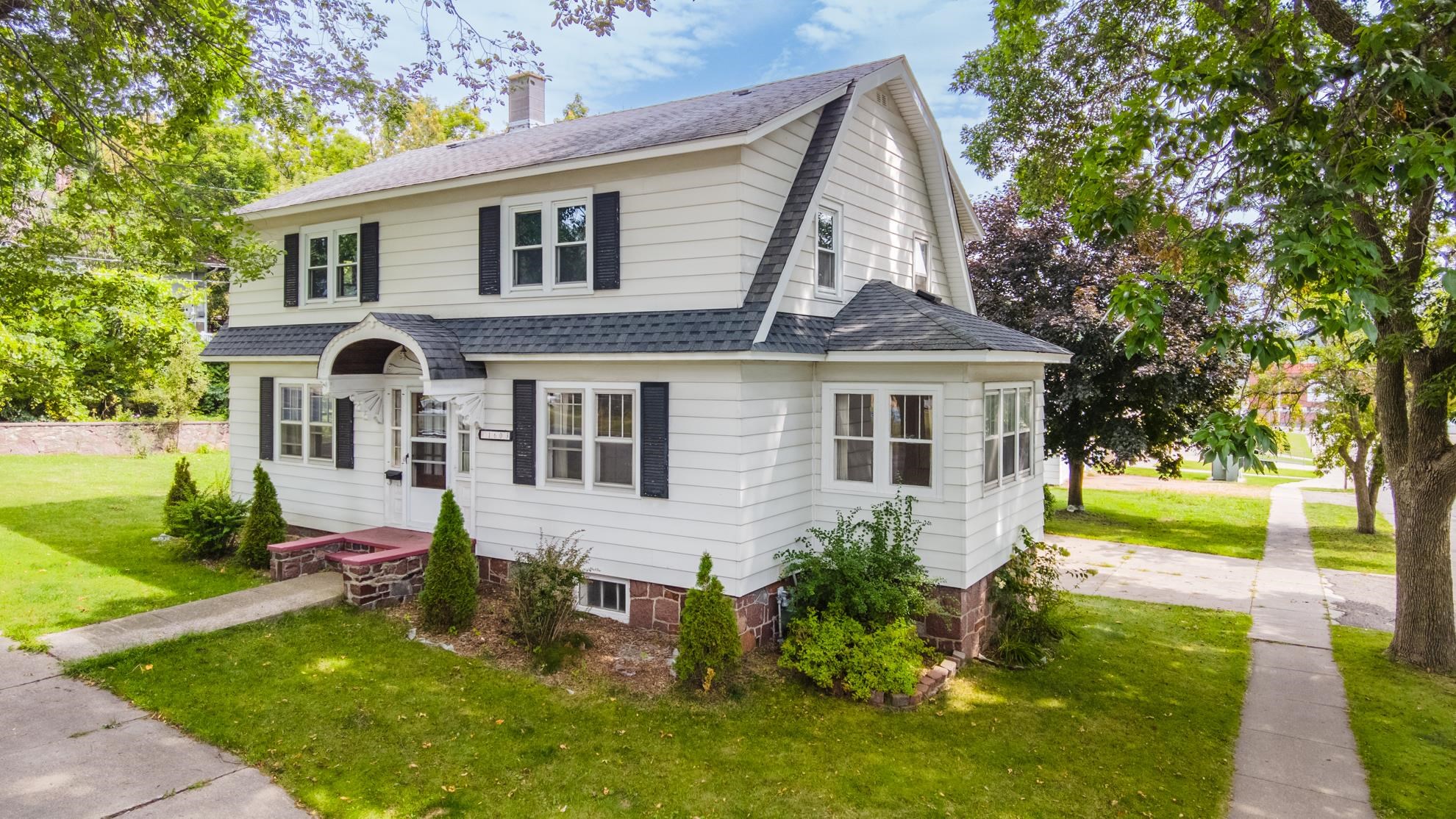 1603 N 9TH STREET, Wausau, Wisconsin 54403, 4 Bedrooms Bedrooms, ,2 BathroomsBathrooms,Residential,For Sale,1603 N 9TH STREET,22604185