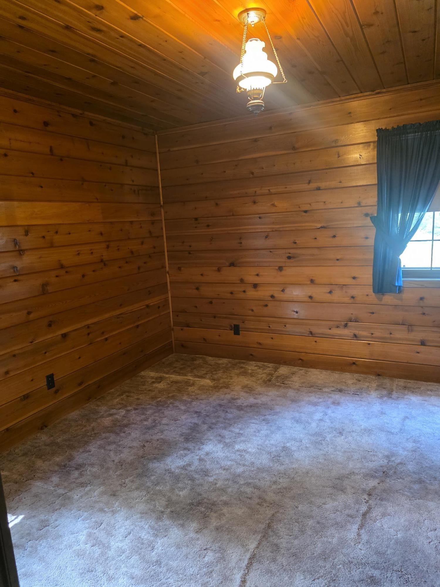 8531 LAKE ROAD, Wisconsin Rapids, Wisconsin 54494, 3 Bedrooms Bedrooms, ,2 BathroomsBathrooms,Residential,For Sale,8531 LAKE ROAD,22604189