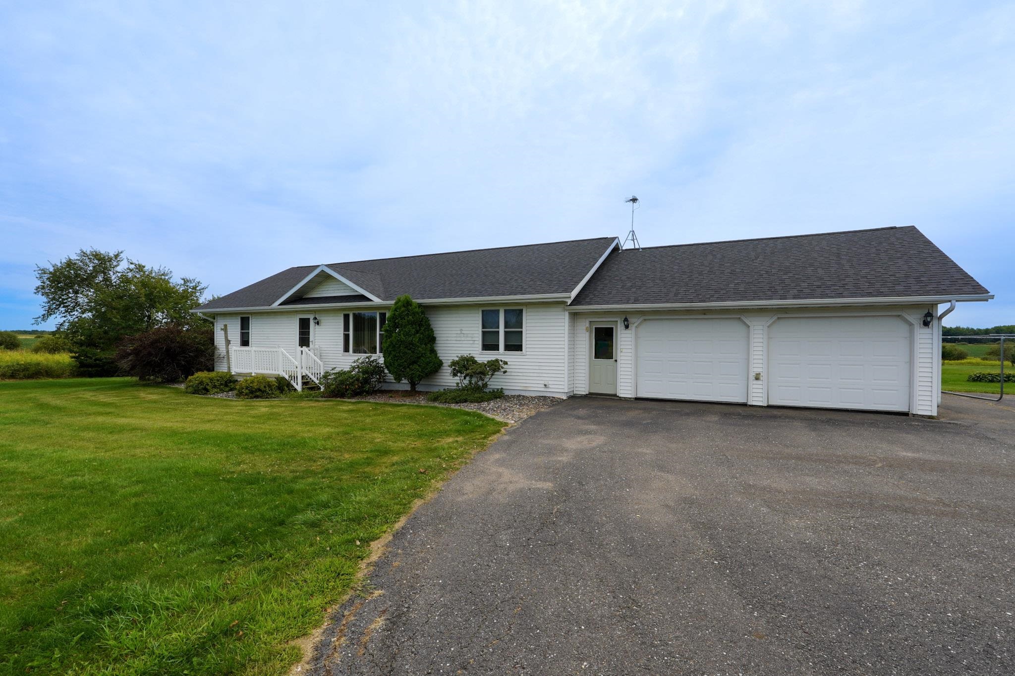 W5205 DASSOW AVENUE, Medford, Wisconsin 54451, 3 Bedrooms Bedrooms, ,2 BathroomsBathrooms,Residential,For Sale,W5205 DASSOW AVENUE,22604191