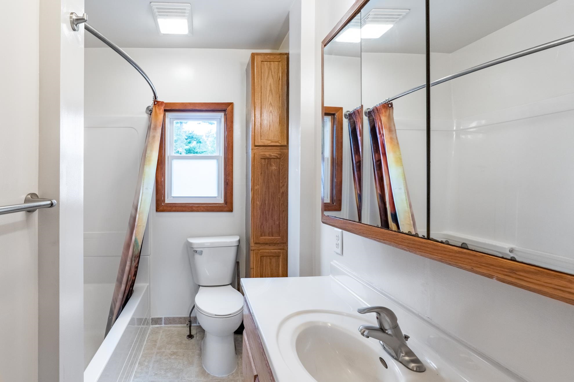 1729 N 3RD AVENUE, Wausau, Wisconsin 54401-1901, 4 Bedrooms Bedrooms, ,1 BathroomBathrooms,Residential,For Sale,1729 N 3RD AVENUE,22604193