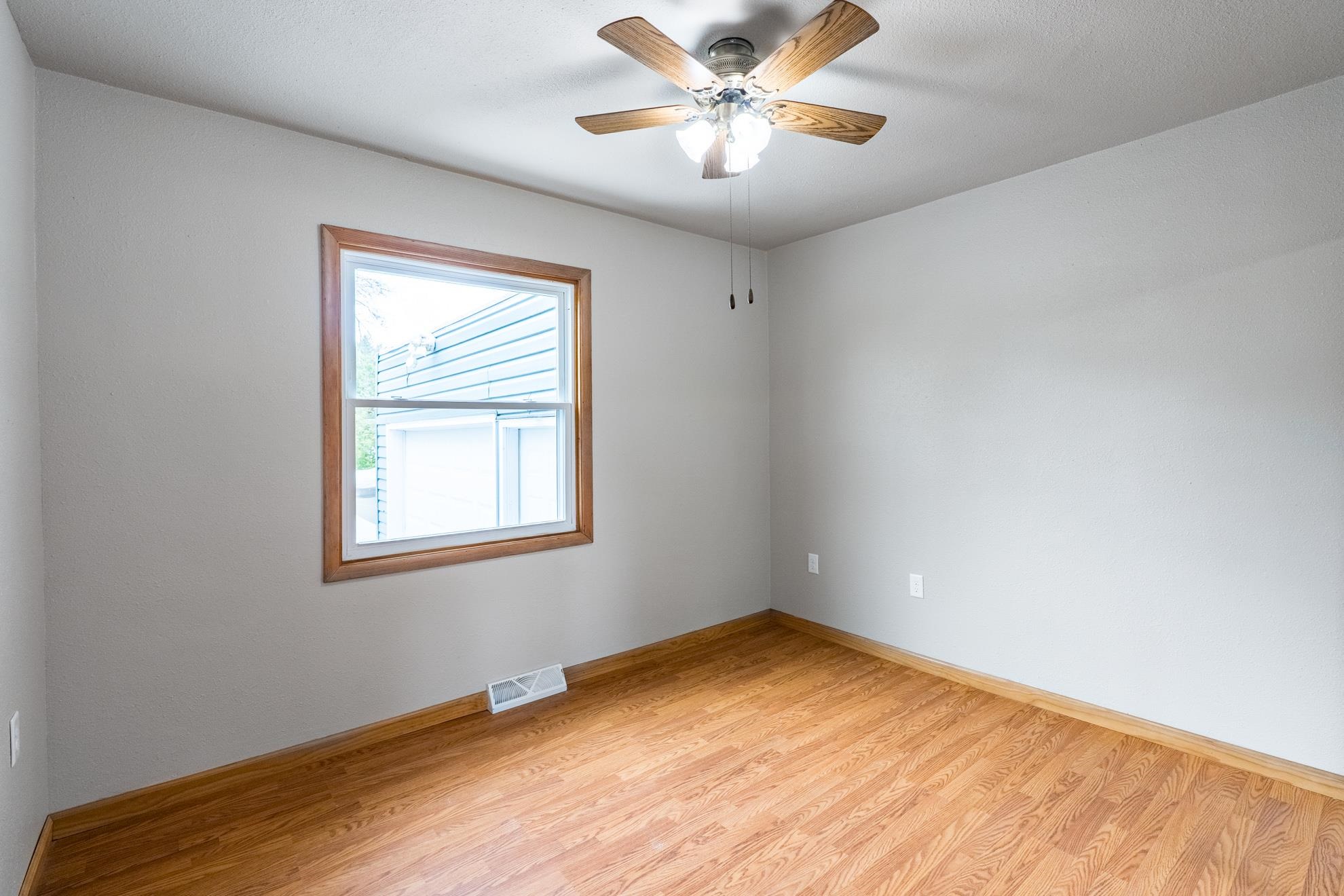 1729 N 3RD AVENUE, Wausau, Wisconsin 54401-1901, 4 Bedrooms Bedrooms, ,1 BathroomBathrooms,Residential,For Sale,1729 N 3RD AVENUE,22604193