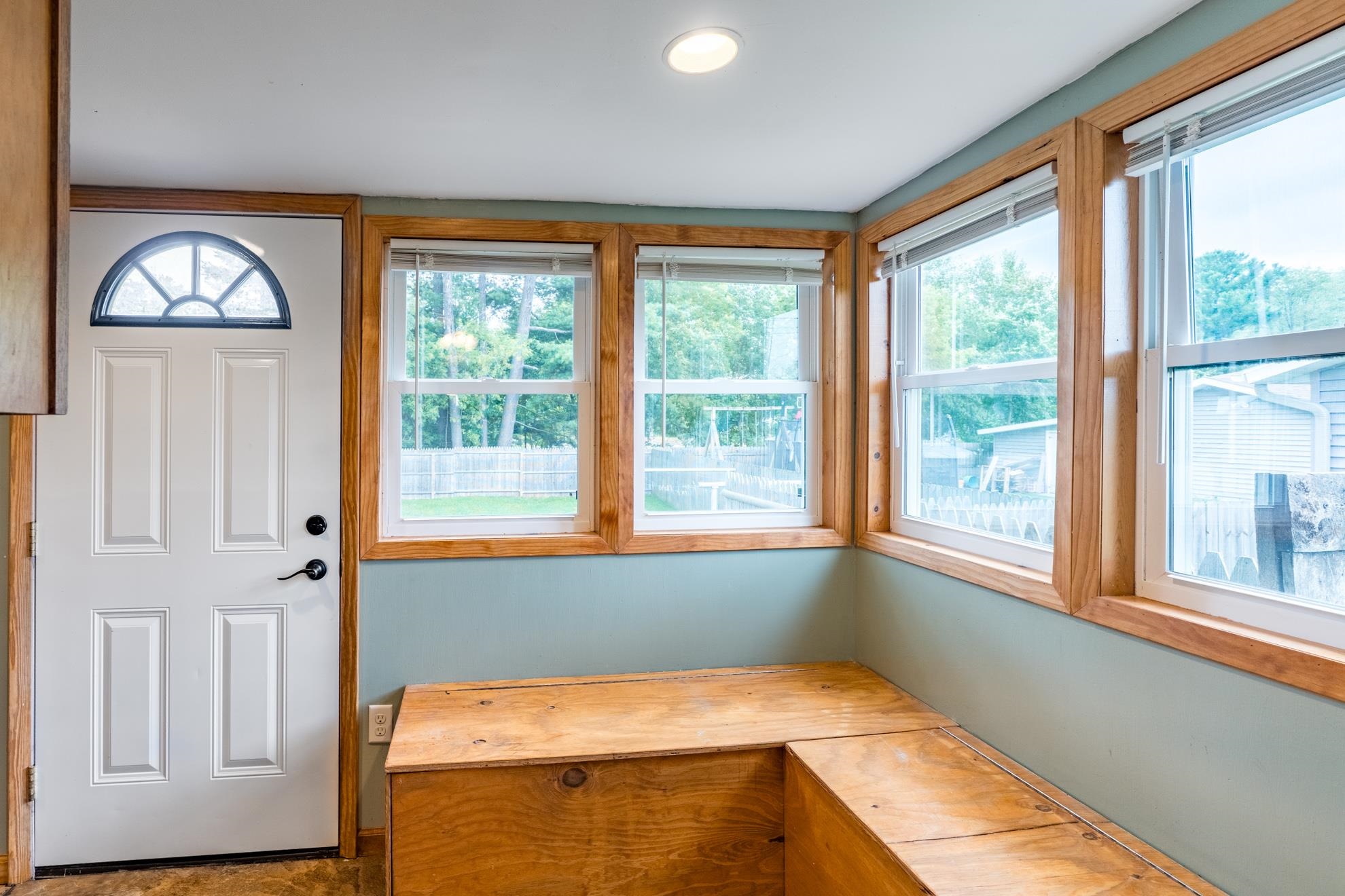 1729 N 3RD AVENUE, Wausau, Wisconsin 54401-1901, 4 Bedrooms Bedrooms, ,1 BathroomBathrooms,Residential,For Sale,1729 N 3RD AVENUE,22604193