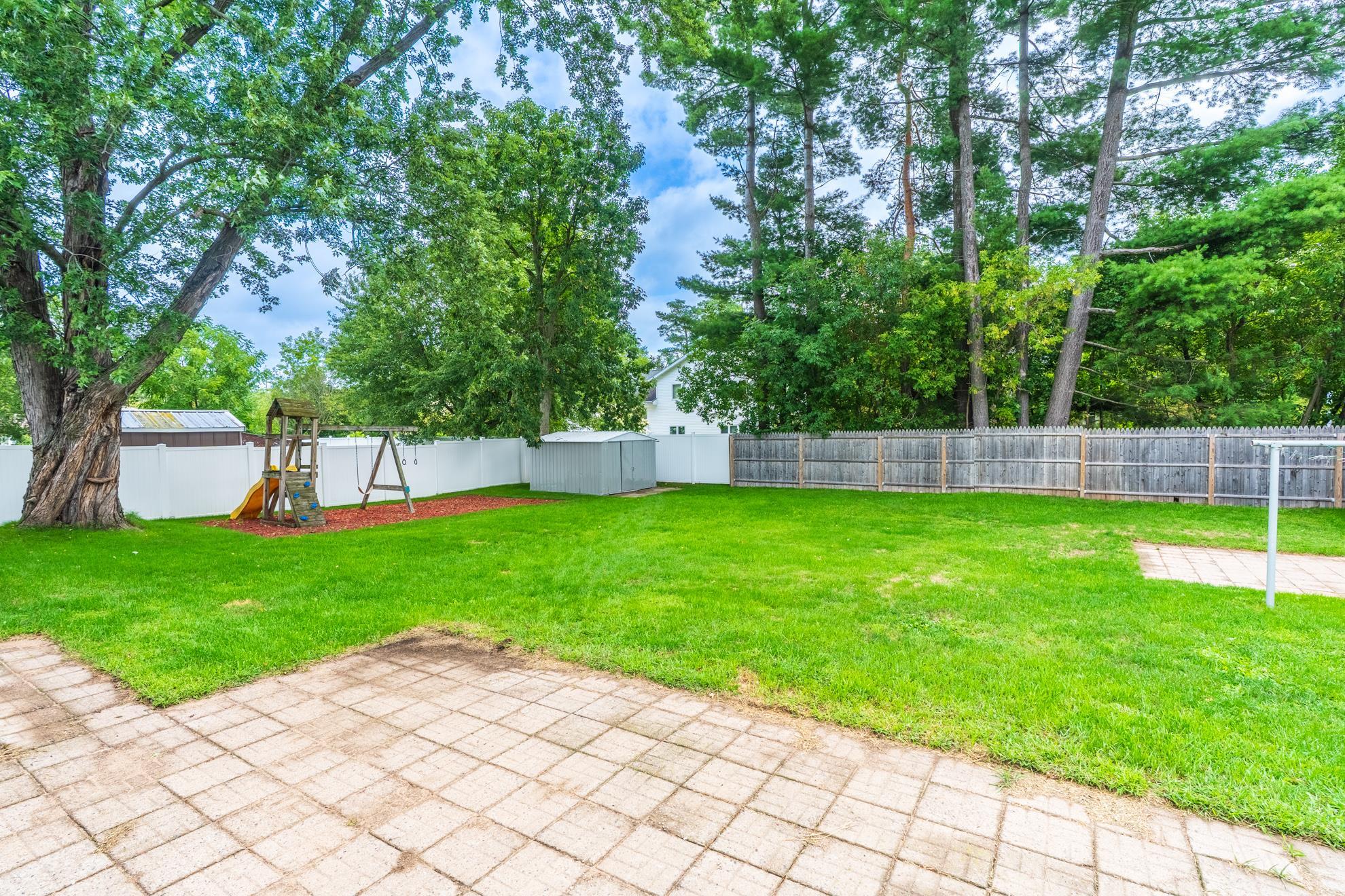 1729 N 3RD AVENUE, Wausau, Wisconsin 54401-1901, 4 Bedrooms Bedrooms, ,1 BathroomBathrooms,Residential,For Sale,1729 N 3RD AVENUE,22604193
