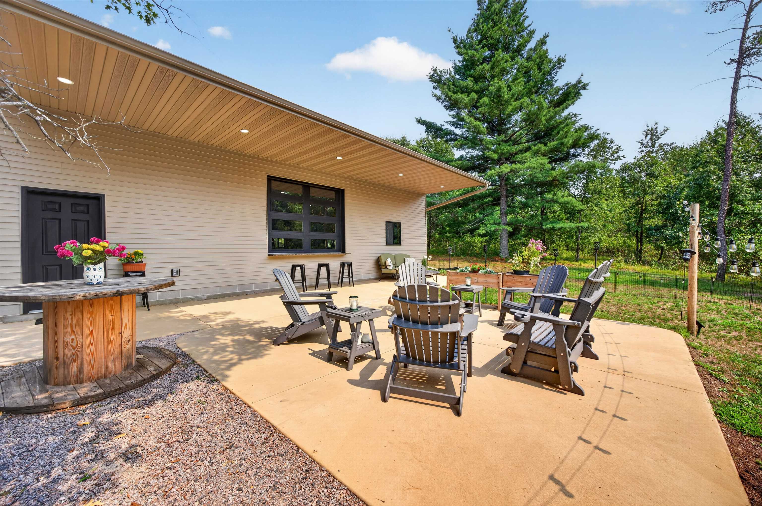 358 WHITE WATERS TRAIL, Nekoosa, Wisconsin 54457, 2 Bedrooms Bedrooms, ,3 BathroomsBathrooms,Residential,For Sale,358 WHITE WATERS TRAIL,22604195