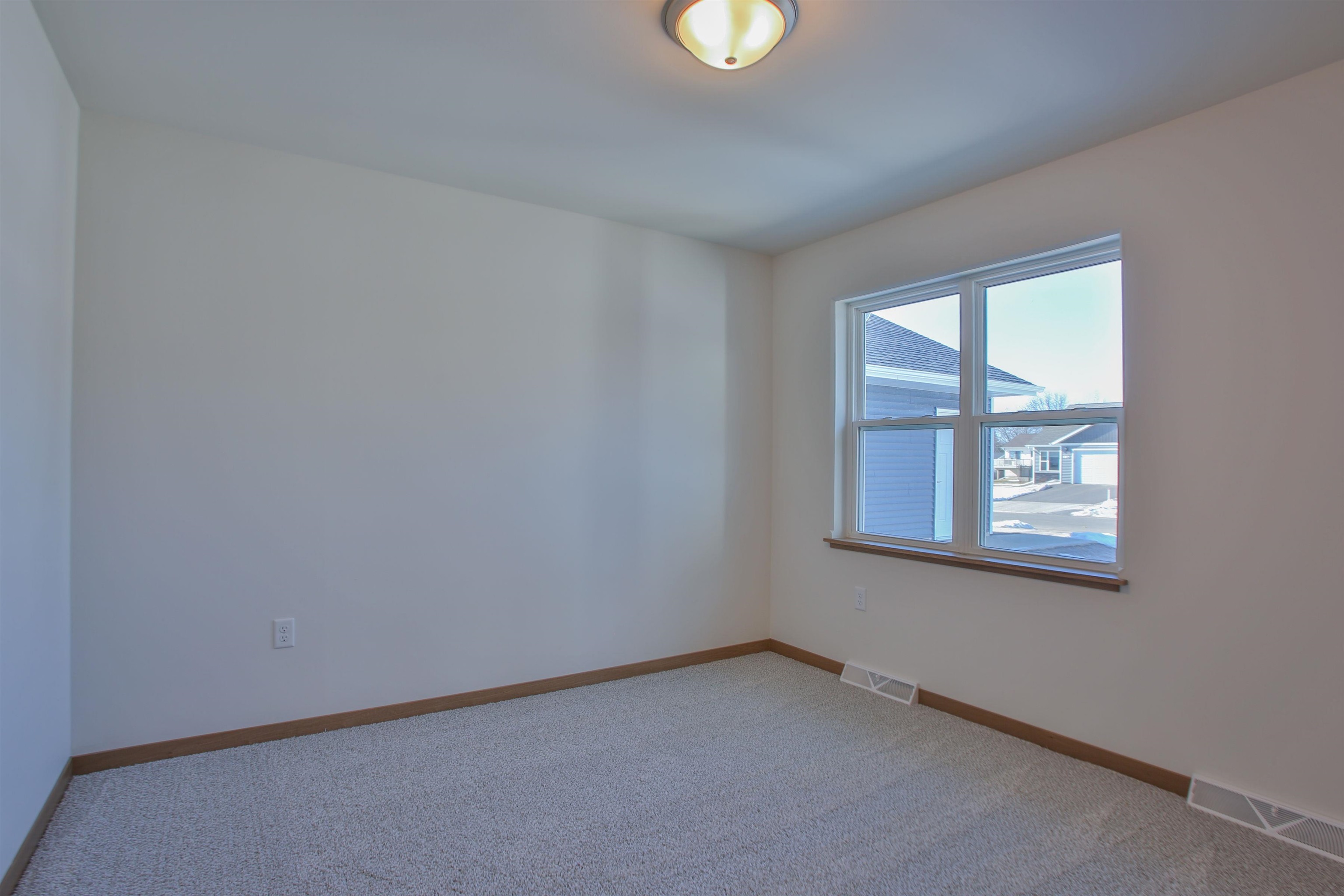 287 CEDAR HAVEN TRAIL, Rothschild, Wisconsin 54474, 2 Bedrooms Bedrooms, ,2 BathroomsBathrooms,Residential,For Sale,287 CEDAR HAVEN TRAIL,22604196