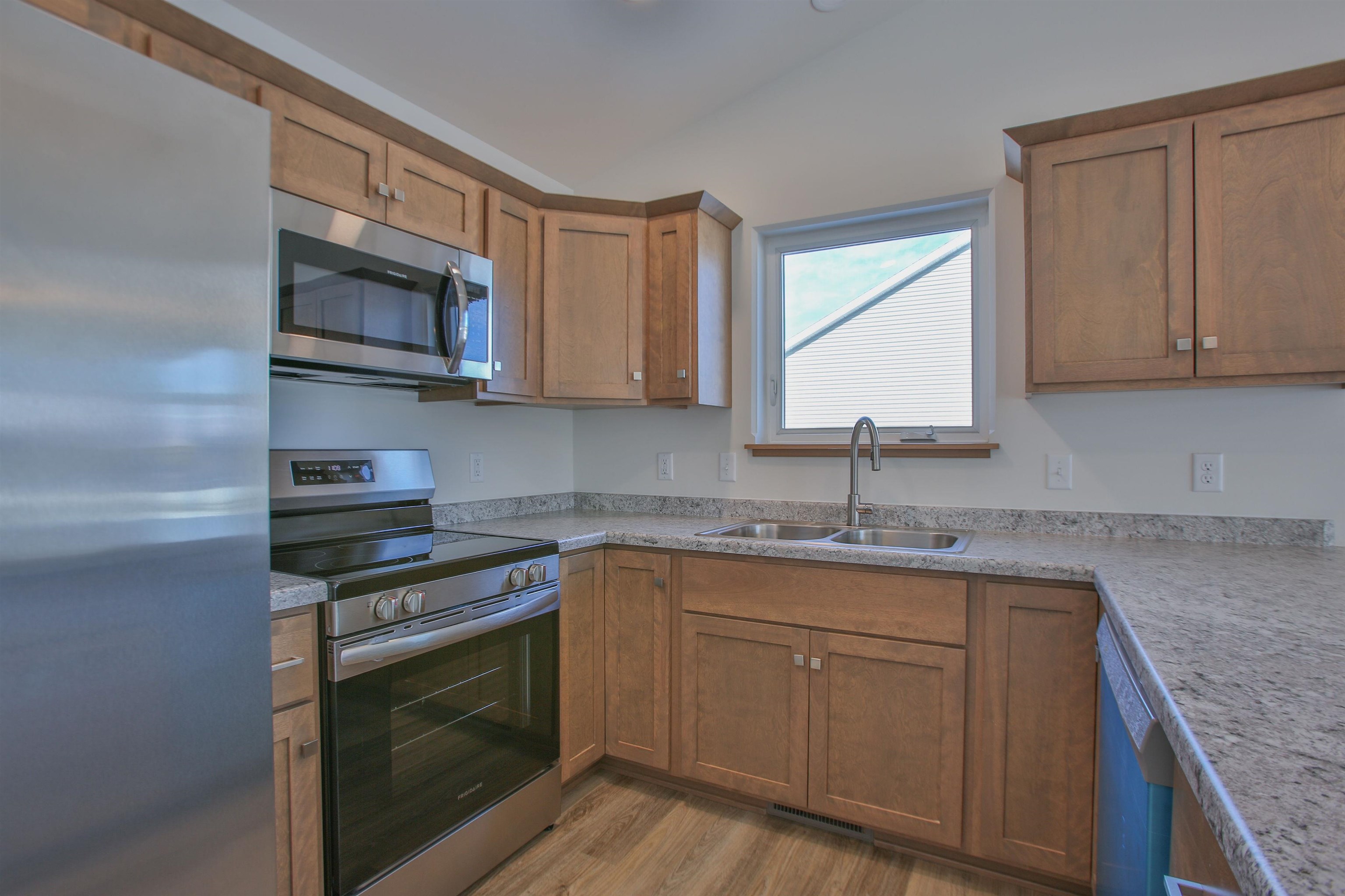 287 CEDAR HAVEN TRAIL, Rothschild, Wisconsin 54474, 2 Bedrooms Bedrooms, ,2 BathroomsBathrooms,Residential,For Sale,287 CEDAR HAVEN TRAIL,22604196
