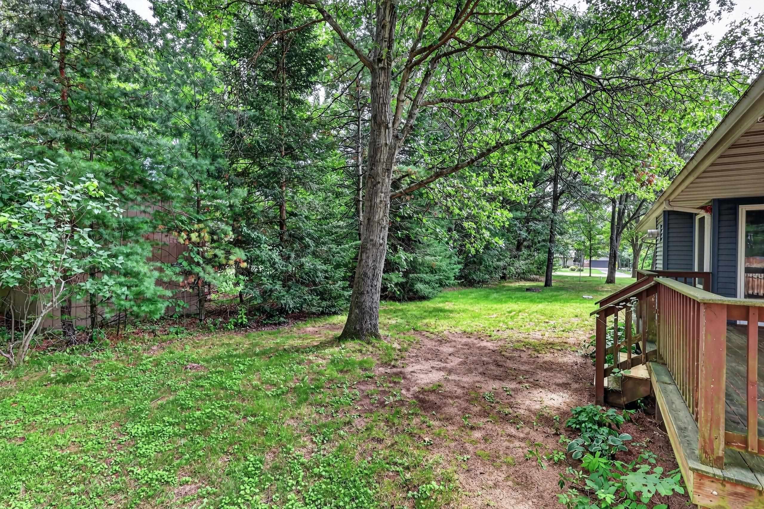 2431 77TH STREET SOUTH, Wisconsin Rapids, Wisconsin 54494, 4 Bedrooms Bedrooms, ,3 BathroomsBathrooms,Residential,For Sale,2431 77TH STREET SOUTH,22604197