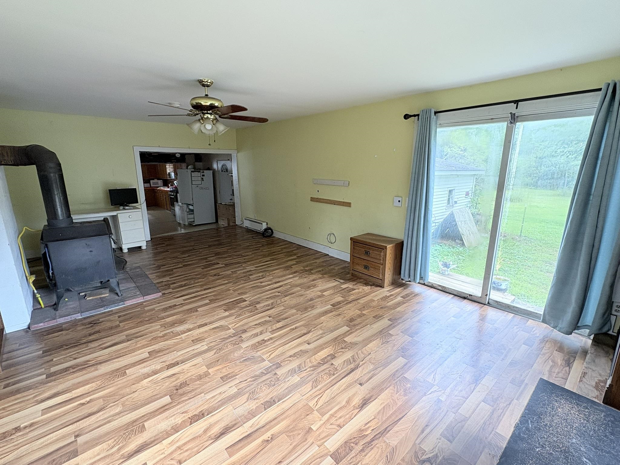 1691 GREENFIELD AVENUE, Wisconsin Rapids, Wisconsin 54495, 3 Bedrooms Bedrooms, ,1 BathroomBathrooms,Residential,For Sale,1691 GREENFIELD AVENUE,22604200