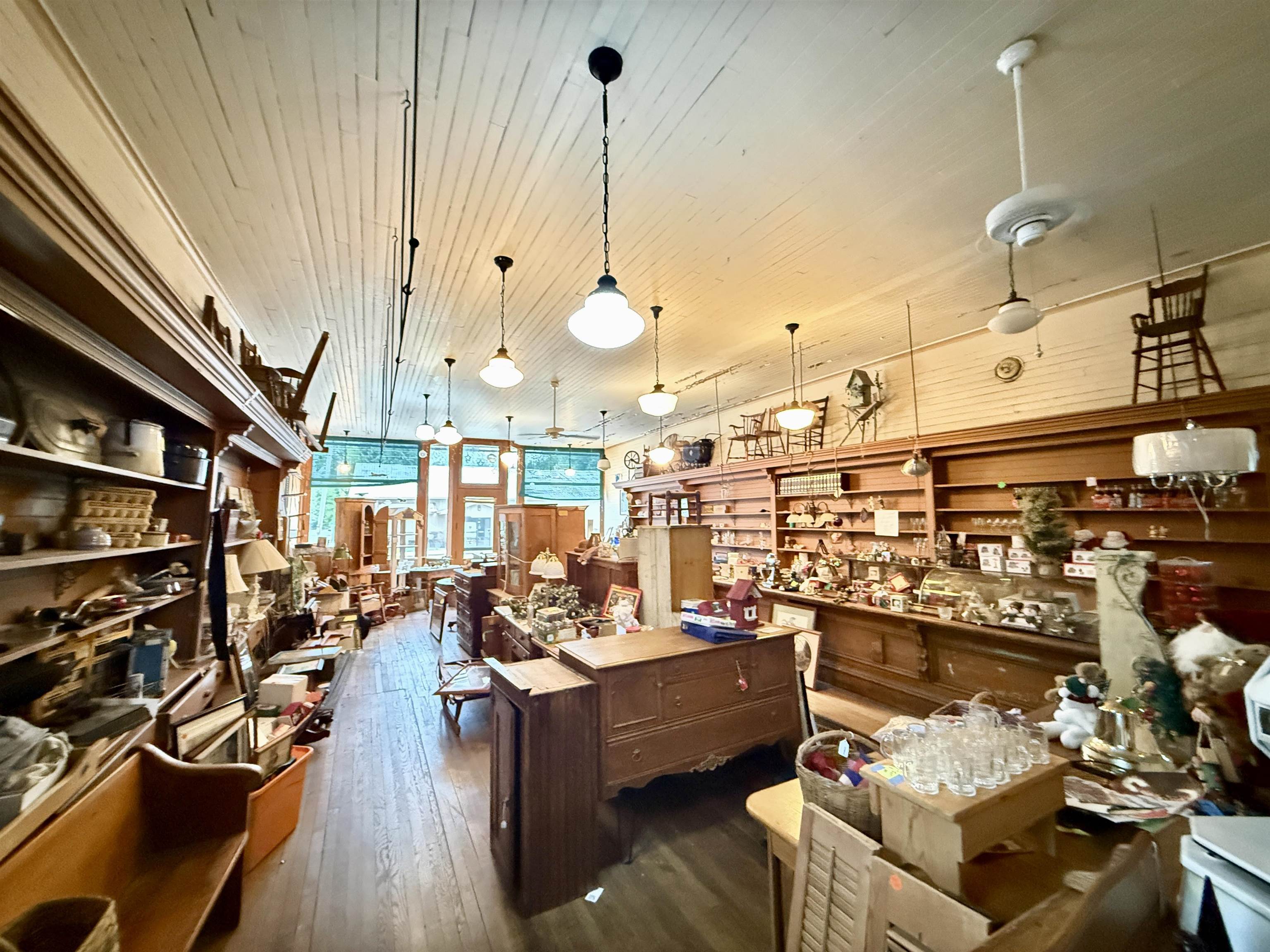 205 S MAIN STREET, Hancock, Wisconsin 54943, ,Commercial/industrial,For Sale,205 S MAIN STREET,22604201