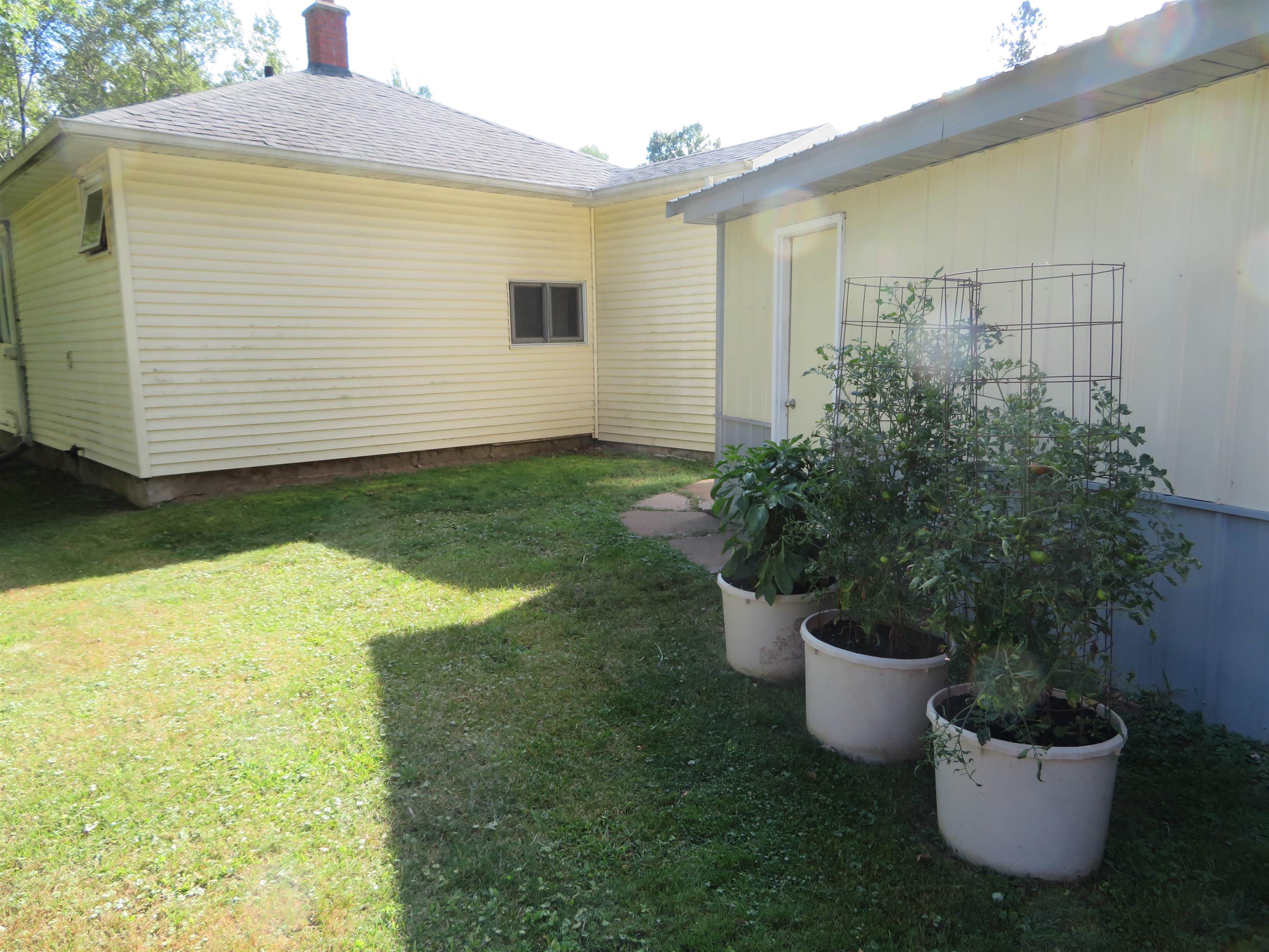 N5319 STATE HIGHWAY 17, Gleason, Wisconsin 54453, 2 Bedrooms Bedrooms, ,1 BathroomBathrooms,Residential,For Sale,N5319 STATE HIGHWAY 17,22604203