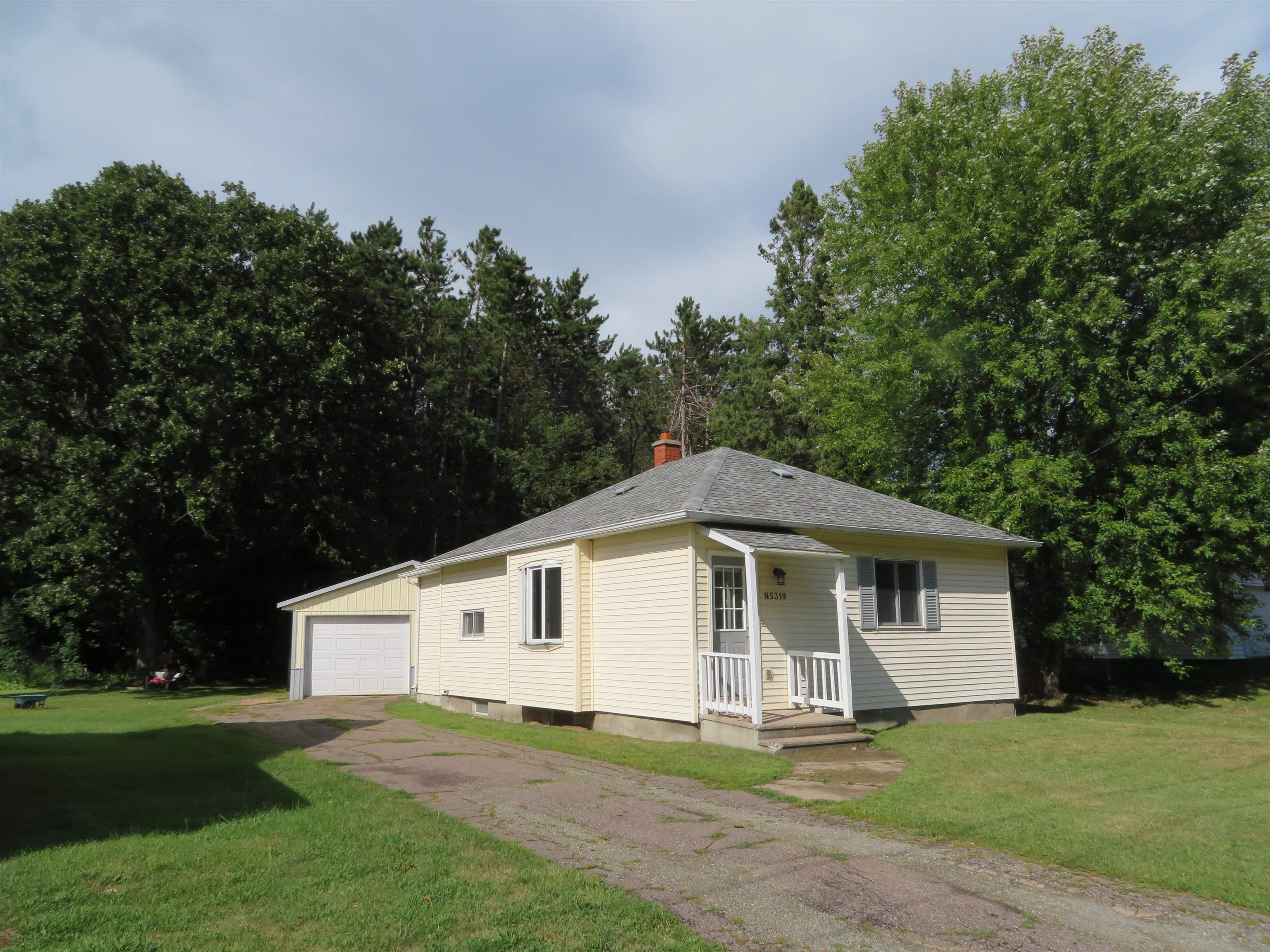 N5319 STATE HIGHWAY 17, Gleason, Wisconsin 54453, 2 Bedrooms Bedrooms, ,1 BathroomBathrooms,Residential,For Sale,N5319 STATE HIGHWAY 17,22604203