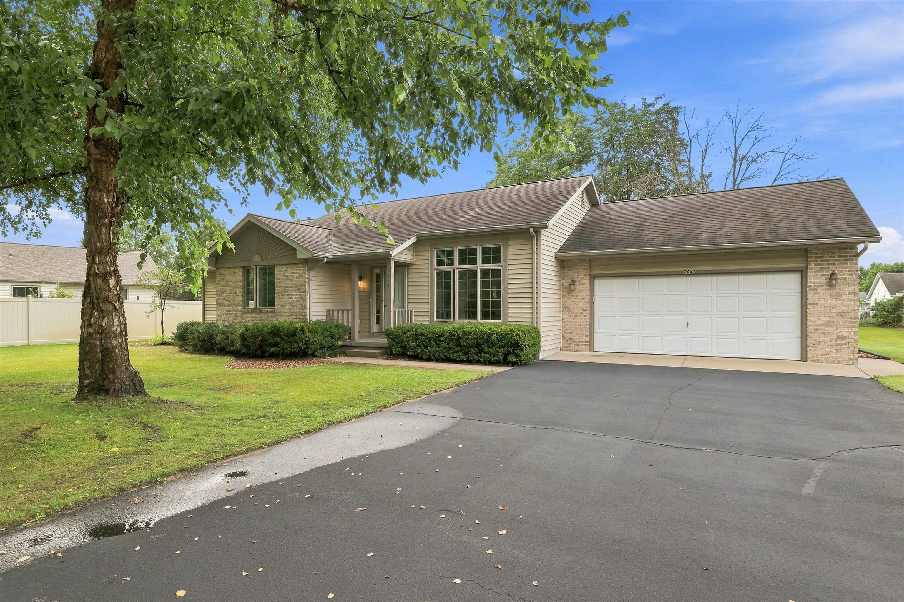 2641 PORTER ROAD, Plover, Wisconsin 54467, 3 Bedrooms Bedrooms, ,2 BathroomsBathrooms,Residential,For Sale,2641 PORTER ROAD,22604205