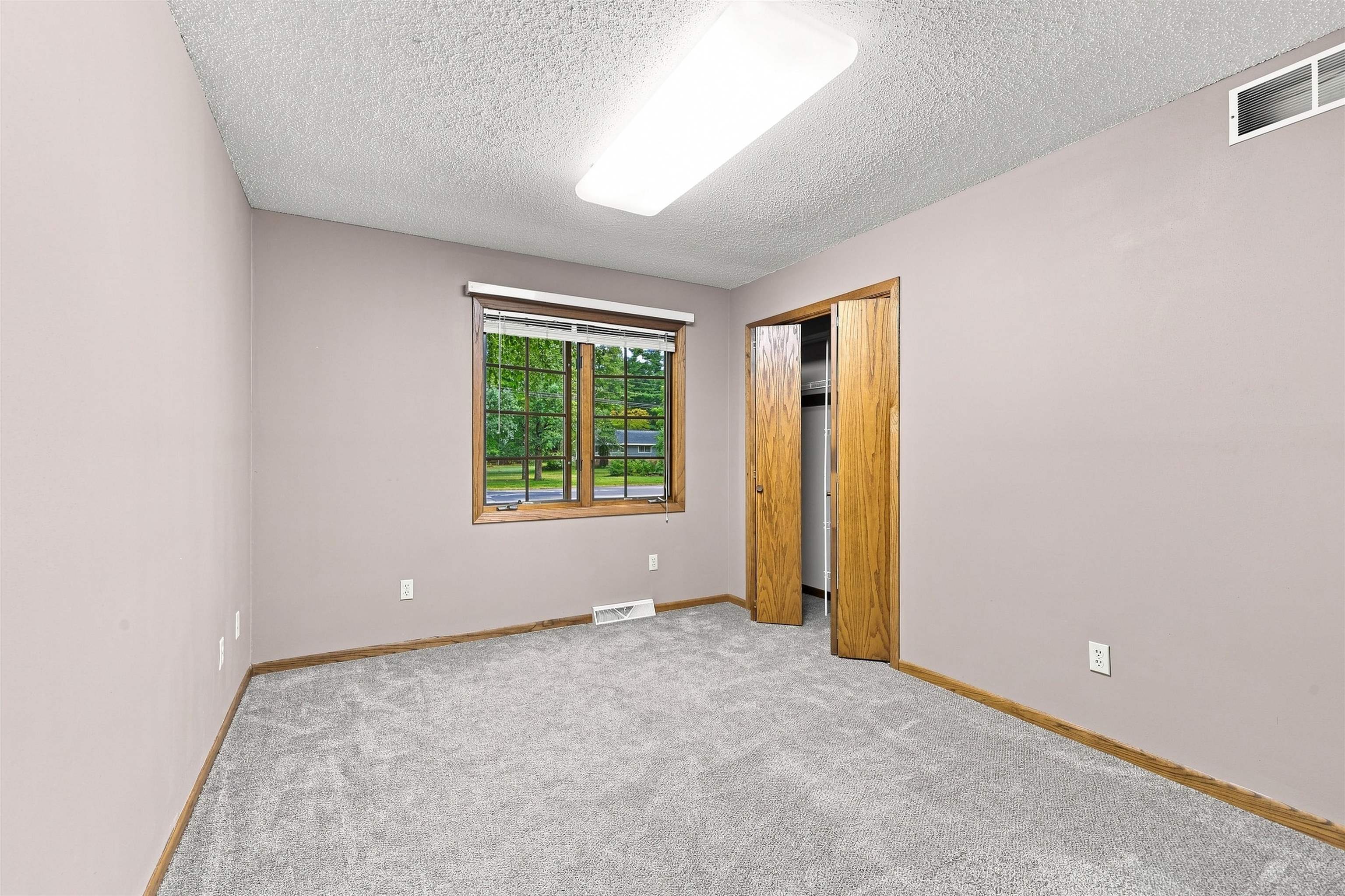 2641 PORTER ROAD, Plover, Wisconsin 54467, 3 Bedrooms Bedrooms, ,2 BathroomsBathrooms,Residential,For Sale,2641 PORTER ROAD,22604205