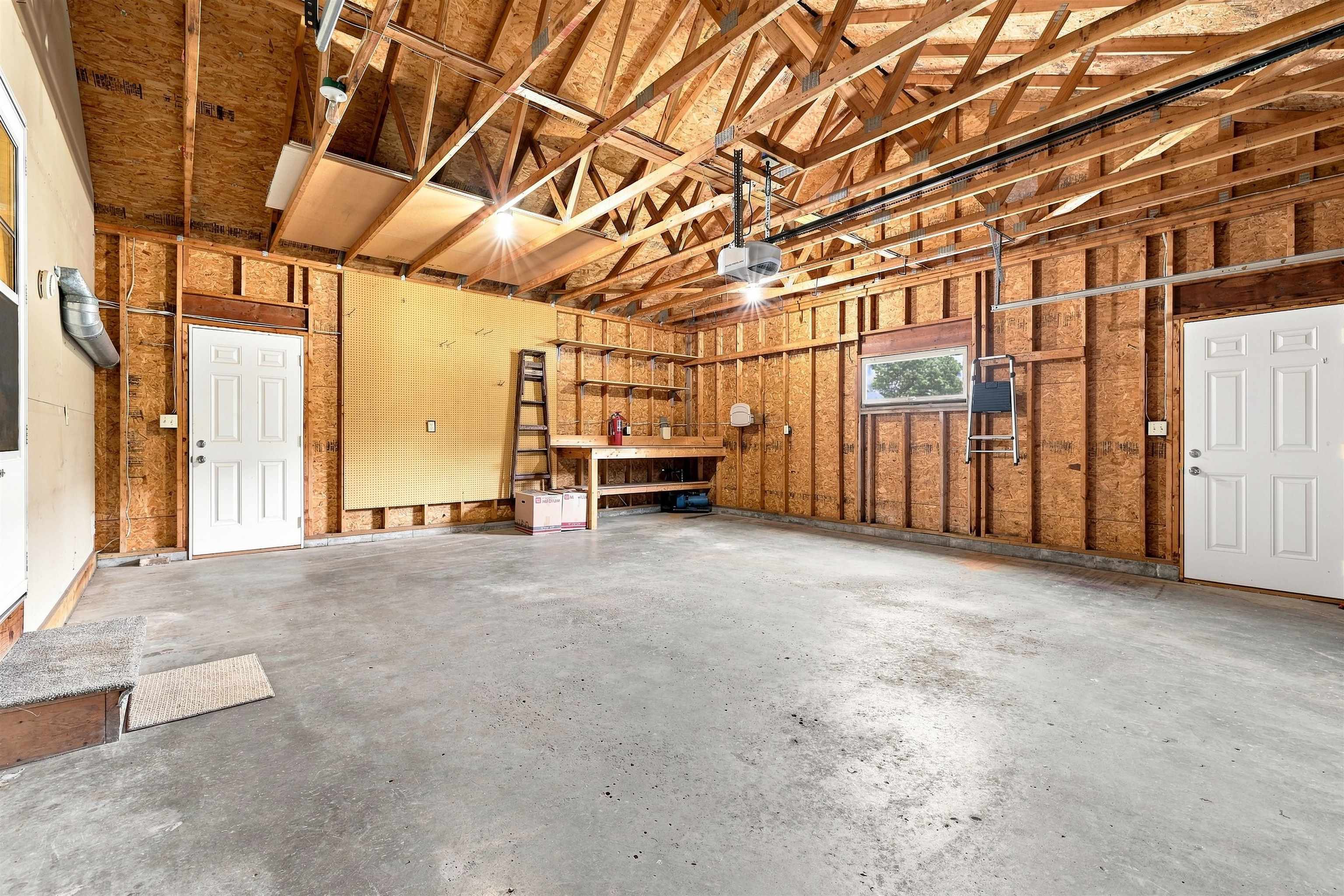 2641 PORTER ROAD, Plover, Wisconsin 54467, 3 Bedrooms Bedrooms, ,2 BathroomsBathrooms,Residential,For Sale,2641 PORTER ROAD,22604205