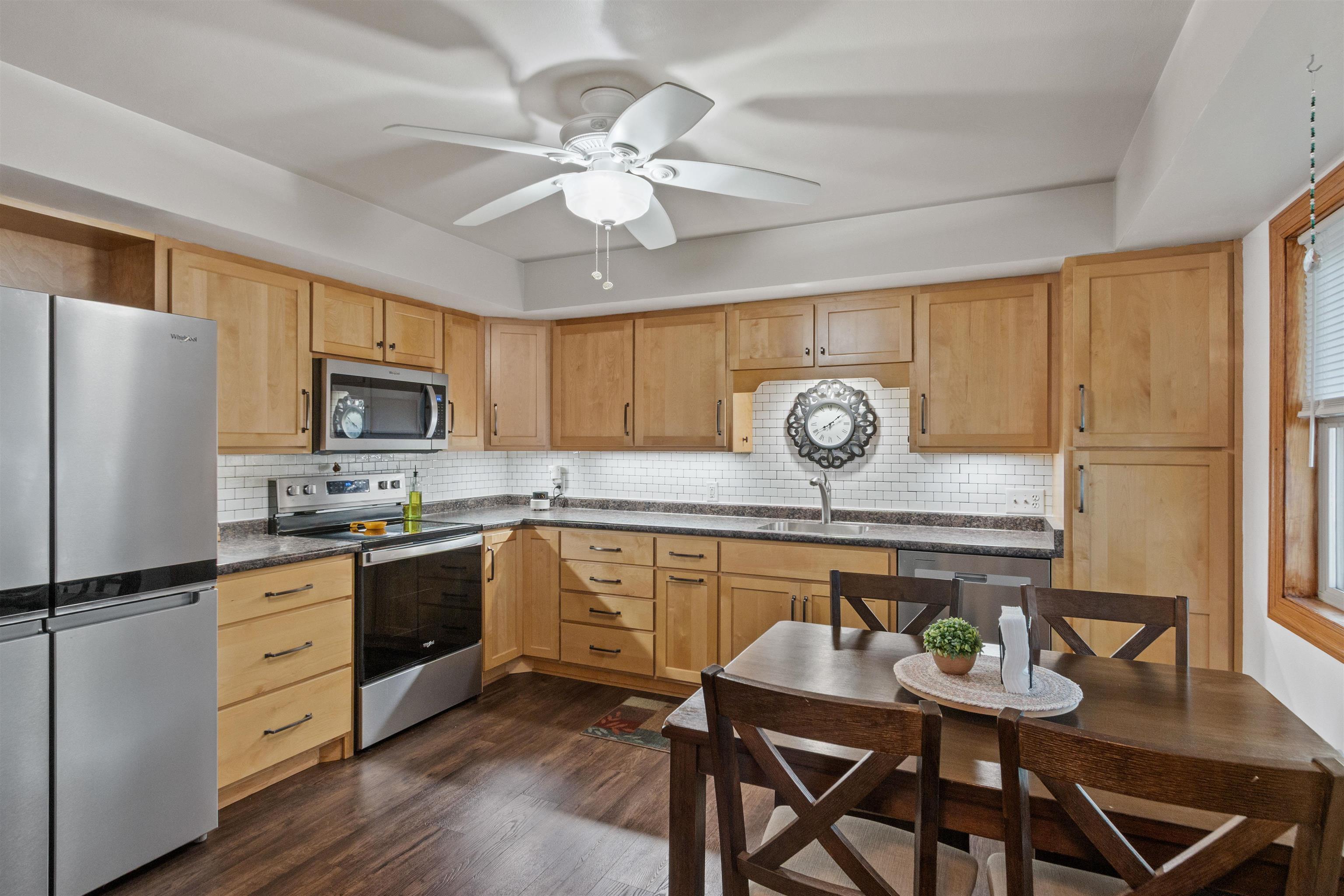 321 19TH STREET S, Wisconsin Rapids, Wisconsin 54494, 3 Bedrooms Bedrooms, ,2 BathroomsBathrooms,Residential,For Sale,321 19TH STREET S,22604207
