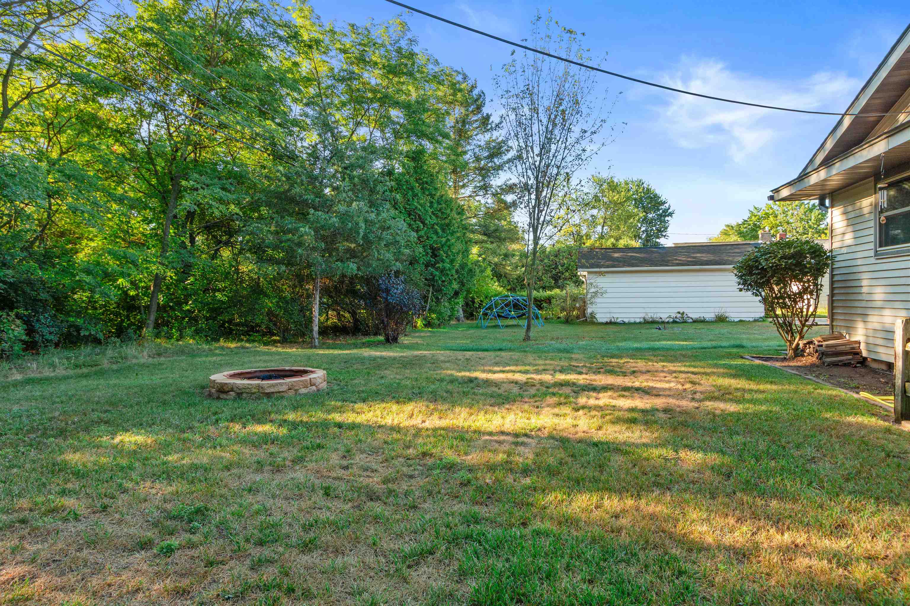 321 19TH STREET S, Wisconsin Rapids, Wisconsin 54494, 3 Bedrooms Bedrooms, ,2 BathroomsBathrooms,Residential,For Sale,321 19TH STREET S,22604207