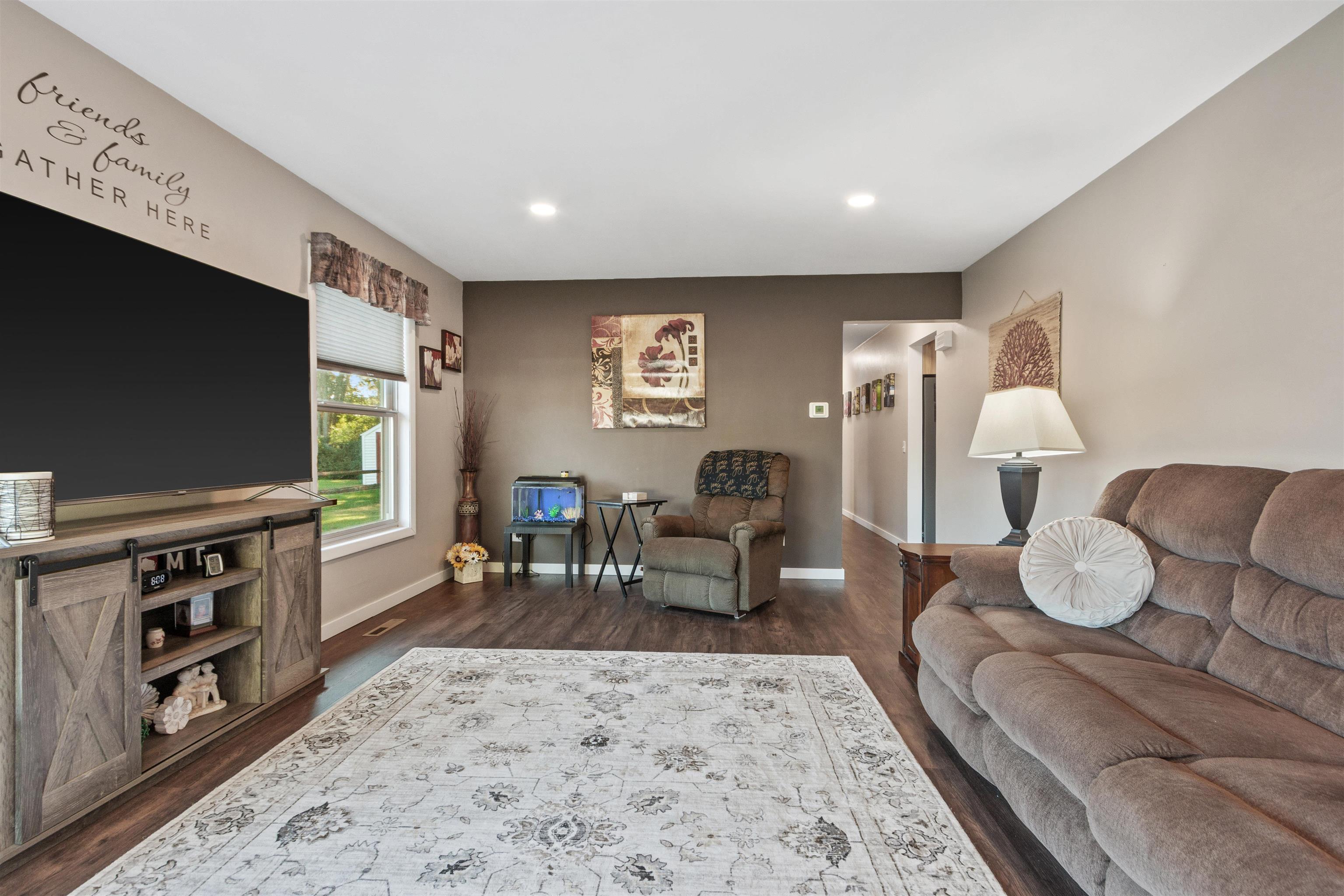 321 19TH STREET S, Wisconsin Rapids, Wisconsin 54494, 3 Bedrooms Bedrooms, ,2 BathroomsBathrooms,Residential,For Sale,321 19TH STREET S,22604207