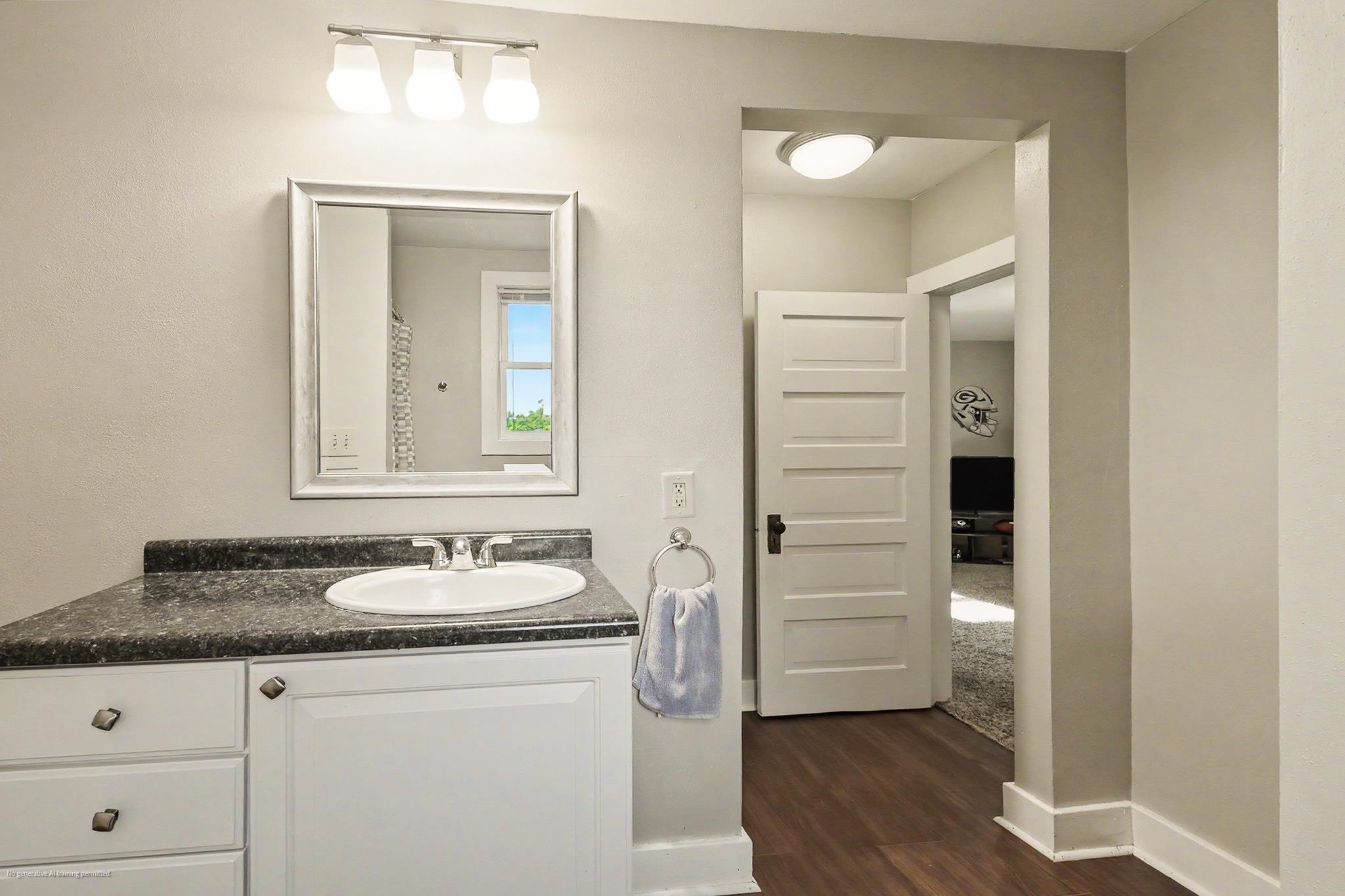 809 ILLINOIS AVENUE, Stevens Point, Wisconsin 54481, 3 Bedrooms Bedrooms, ,2 BathroomsBathrooms,Residential,For Sale,809 ILLINOIS AVENUE,22604208