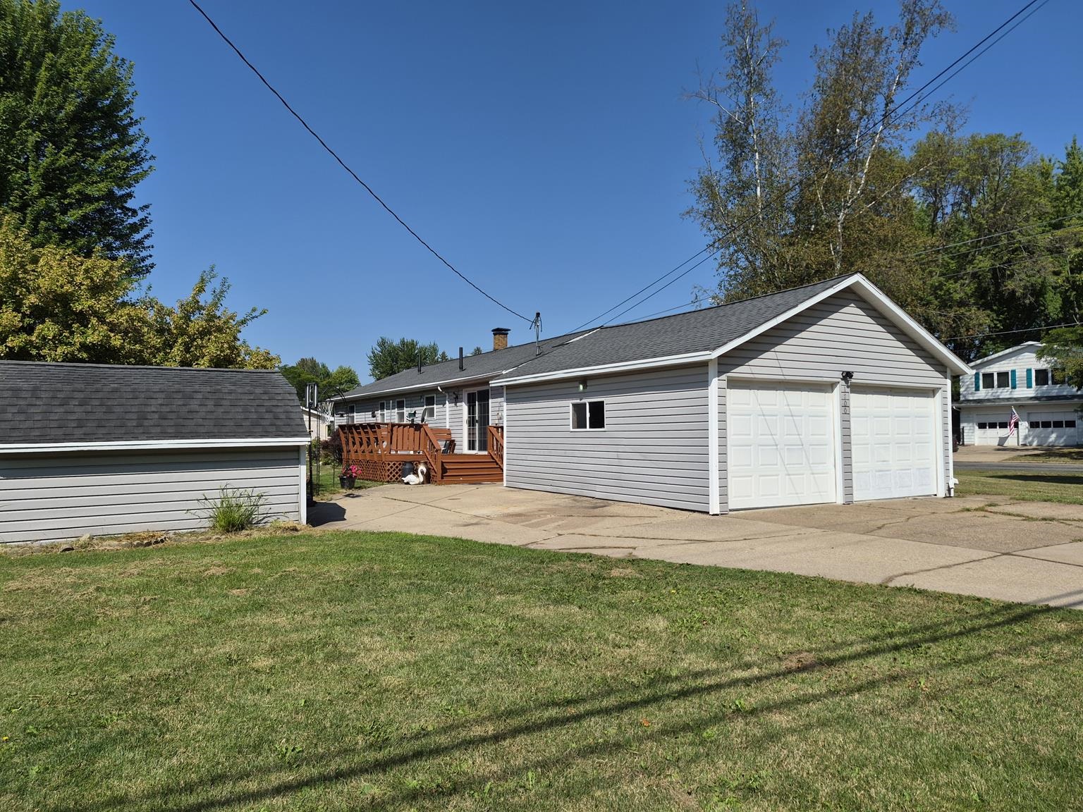 1700 S WASHINGTON AVENUE, Marshfield, Wisconsin 54449, 3 Bedrooms Bedrooms, ,1 BathroomBathrooms,Residential,For Sale,1700 S WASHINGTON AVENUE,22604209