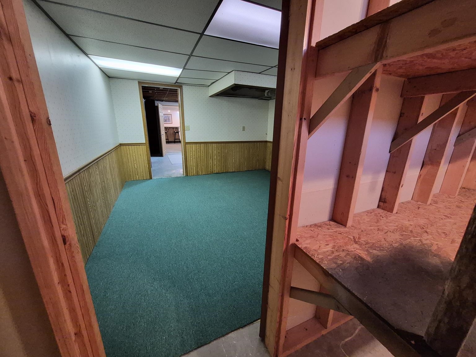 1700 S WASHINGTON AVENUE, Marshfield, Wisconsin 54449, 3 Bedrooms Bedrooms, ,1 BathroomBathrooms,Residential,For Sale,1700 S WASHINGTON AVENUE,22604209