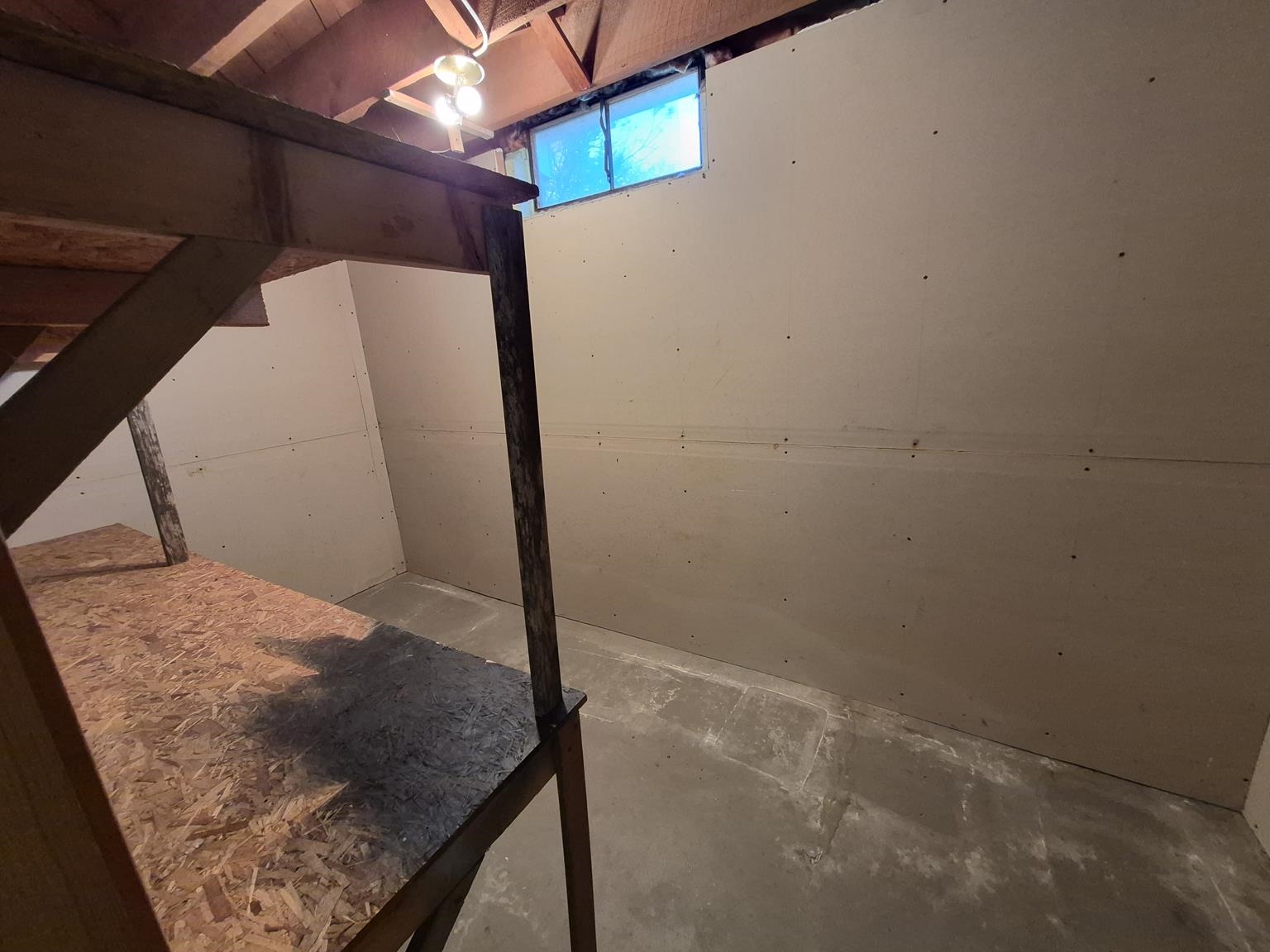 1700 S WASHINGTON AVENUE, Marshfield, Wisconsin 54449, 3 Bedrooms Bedrooms, ,1 BathroomBathrooms,Residential,For Sale,1700 S WASHINGTON AVENUE,22604209