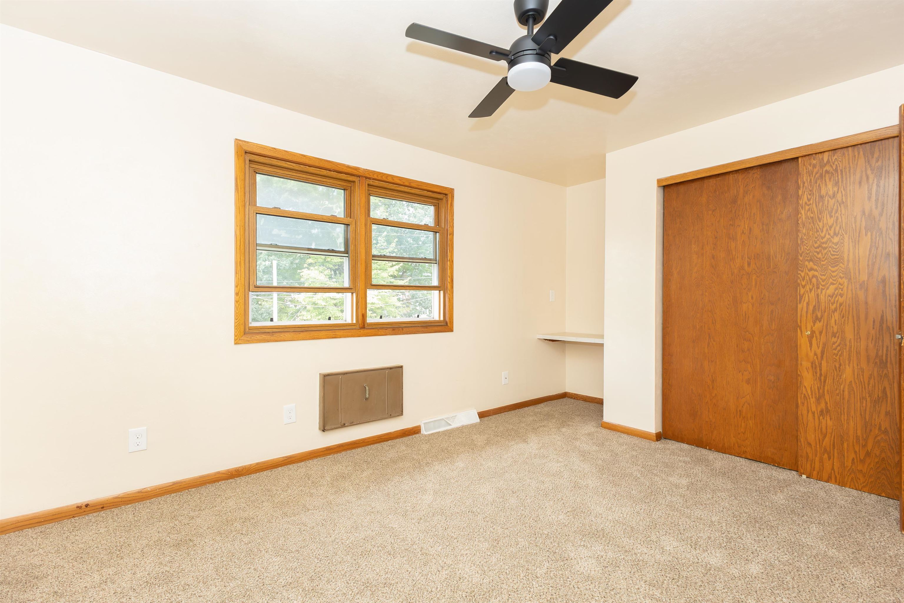 1420 21ST AVENUE SOUTH, Wisconsin Rapids, Wisconsin 54495, 2 Bedrooms Bedrooms, 18 Rooms Rooms,1 BathroomBathrooms,Residential,For Sale,1420 21ST AVENUE SOUTH,22604212