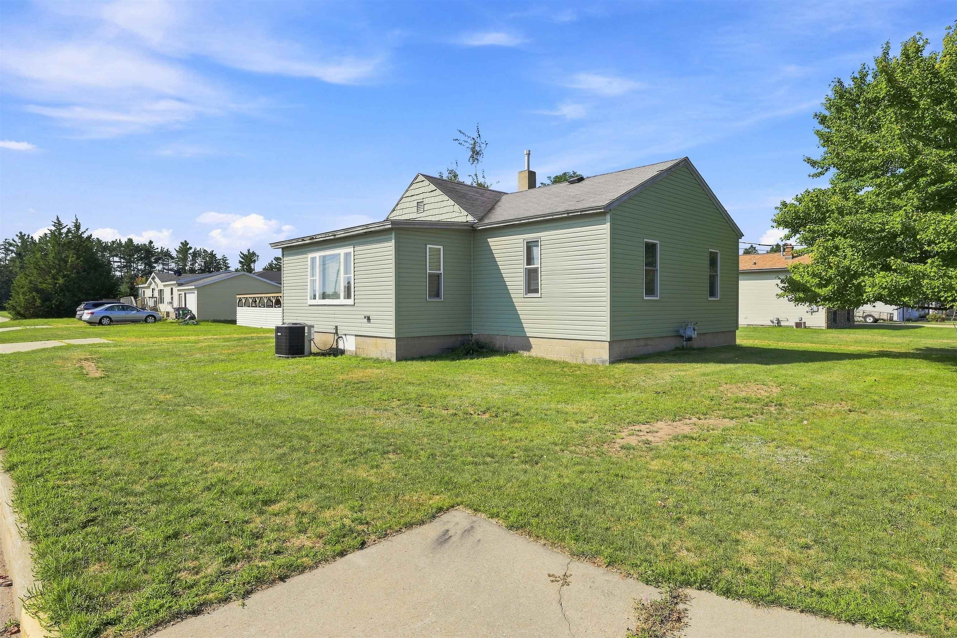 751 32ND STREET NORTH, Wisconsin Rapids, Wisconsin 54494, 3 Bedrooms Bedrooms, ,1 BathroomBathrooms,Residential,For Sale,751 32ND STREET NORTH,22604219