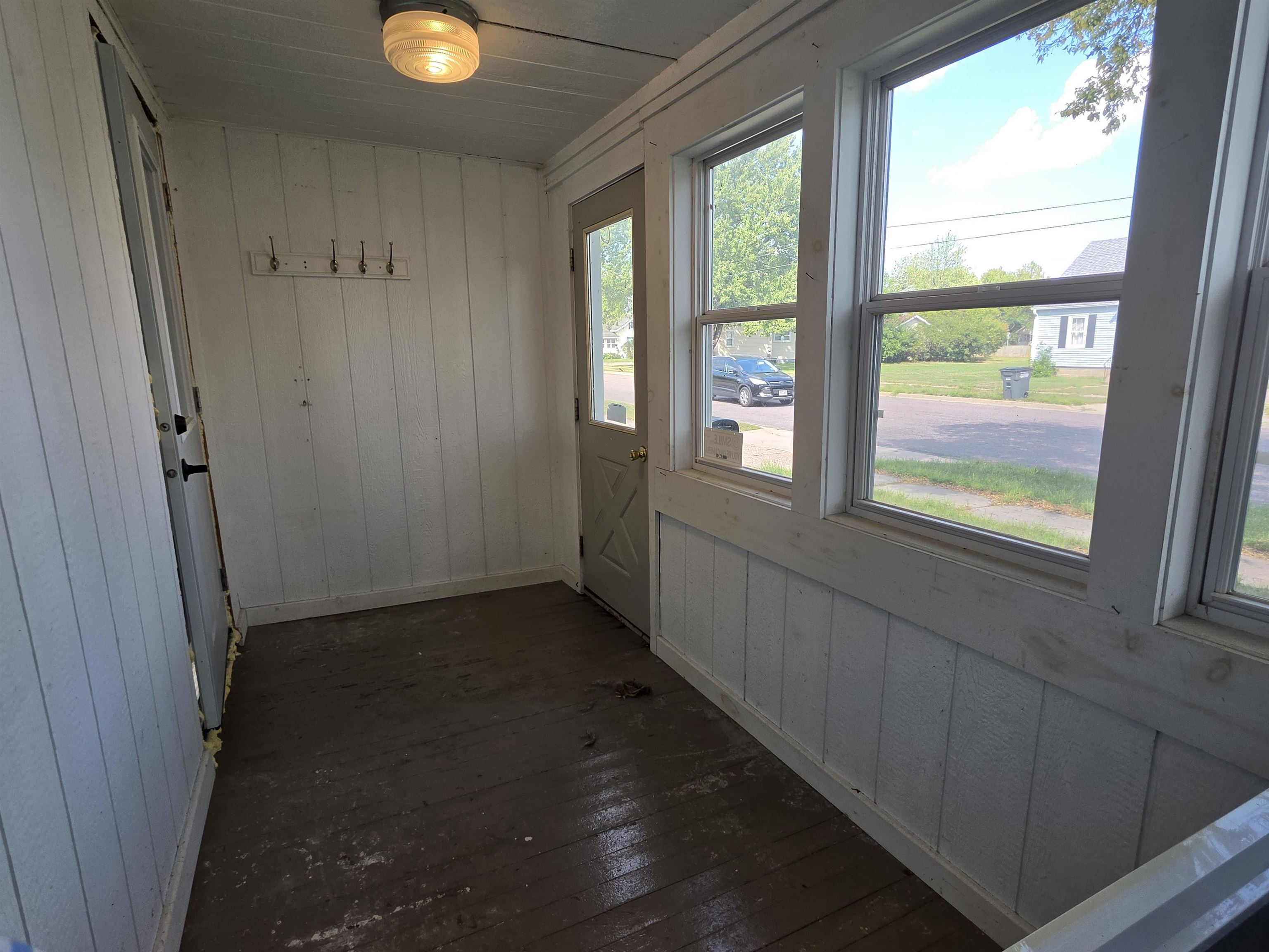 211 12TH STREET NORTH, Wisconsin Rapids, Wisconsin 54494, 3 Bedrooms Bedrooms, ,1 BathroomBathrooms,Residential,For Sale,211 12TH STREET NORTH,22604220