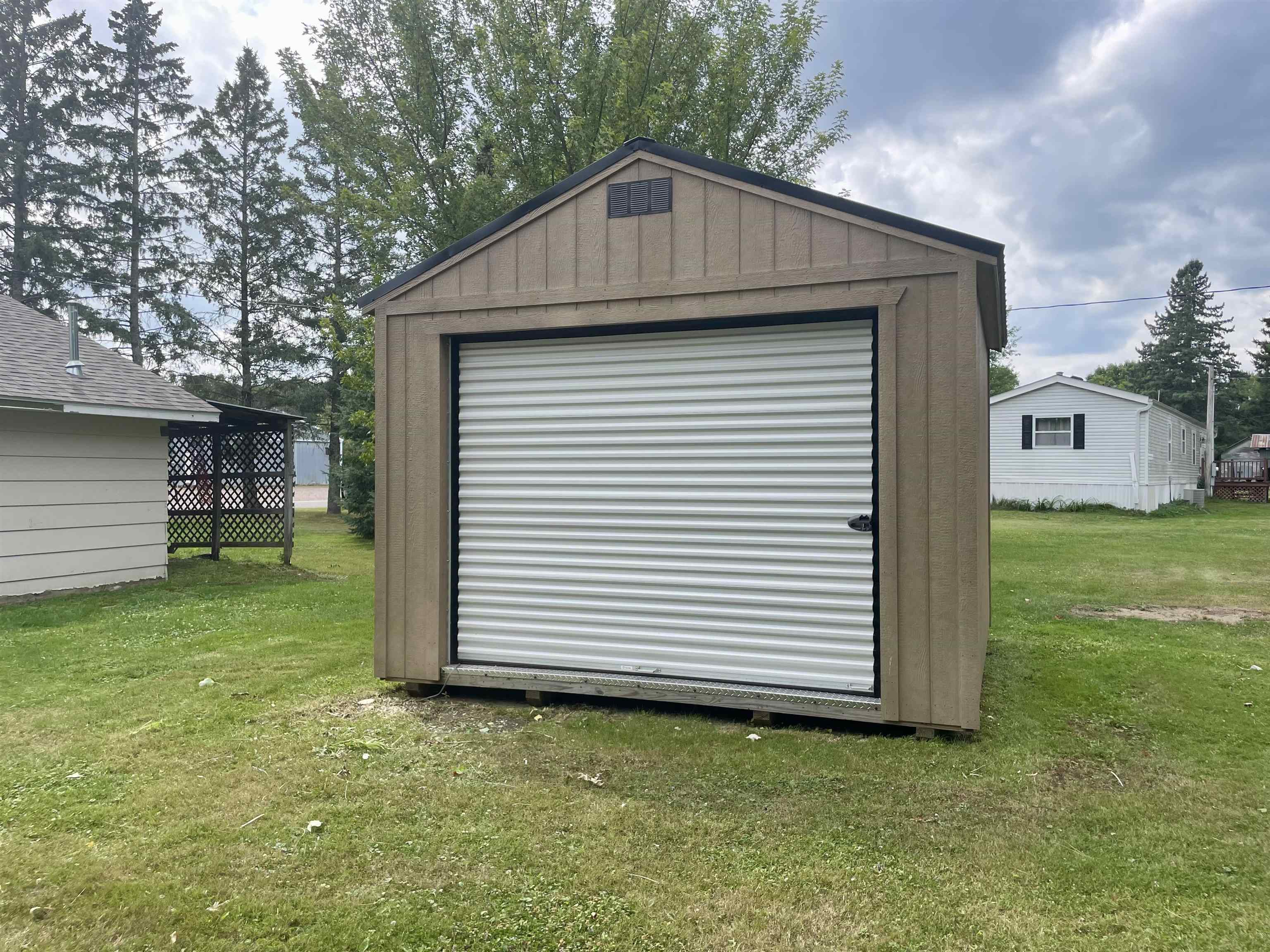 807 TOWN STREET, Prentice, Wisconsin 54556, 3 Bedrooms Bedrooms, ,1 BathroomBathrooms,Residential,For Sale,807 TOWN STREET,22604225