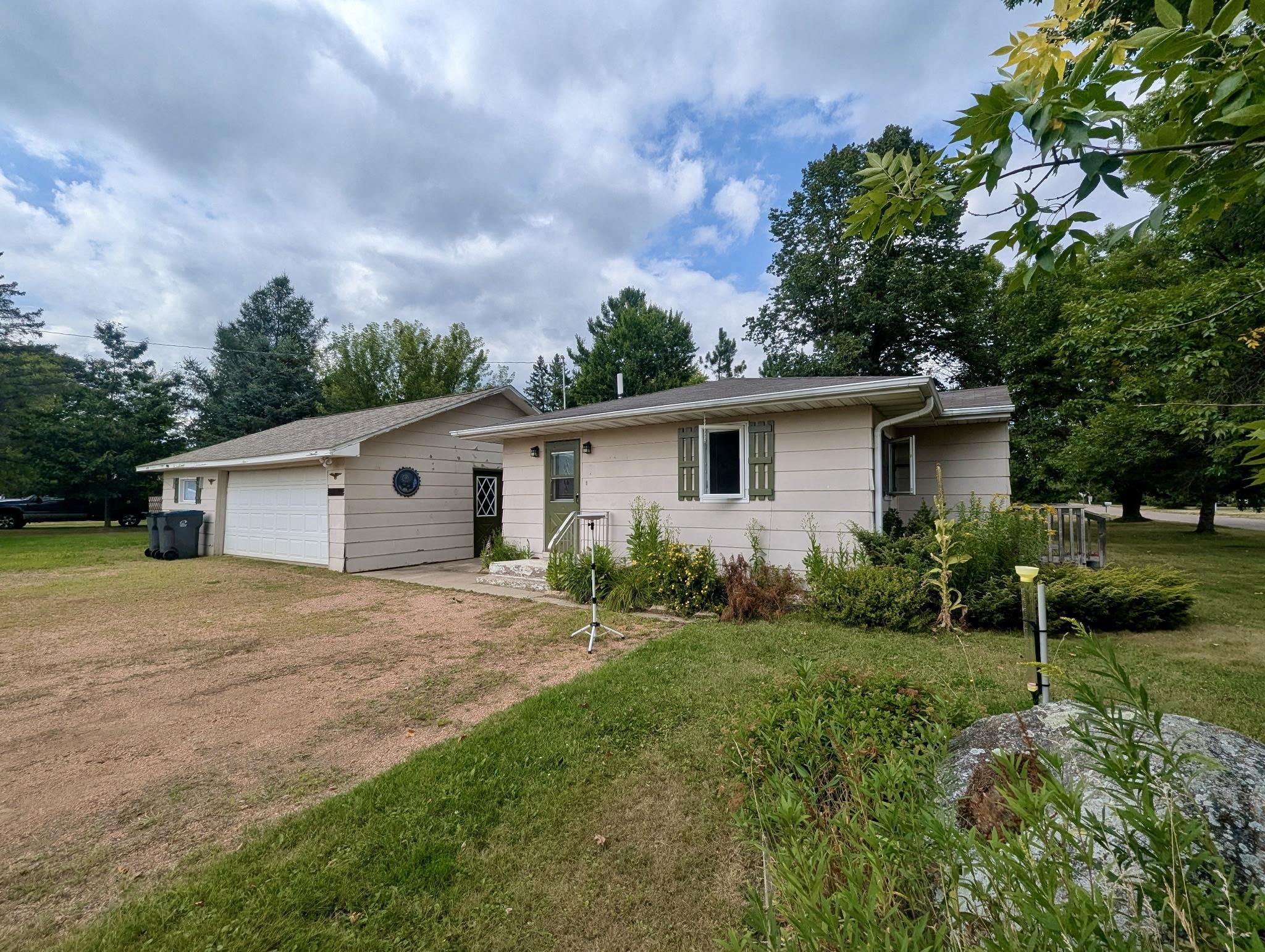 807 TOWN STREET, Prentice, Wisconsin 54556, 3 Bedrooms Bedrooms, ,1 BathroomBathrooms,Residential,For Sale,807 TOWN STREET,22604225