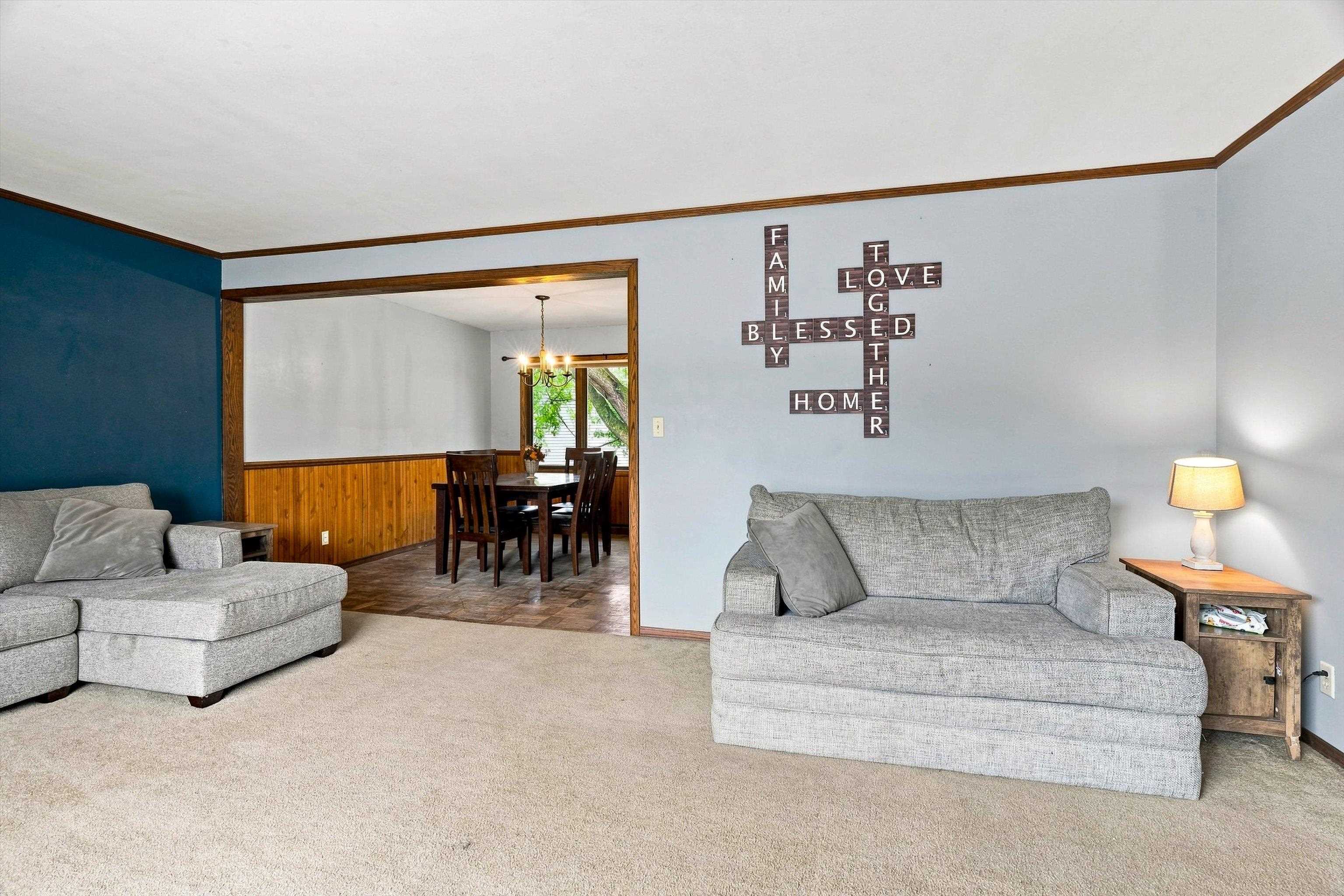 1200 E 21ST STREET, Marshfield, Wisconsin 54449, 3 Bedrooms Bedrooms, ,2 BathroomsBathrooms,Residential,For Sale,1200 E 21ST STREET,22604229