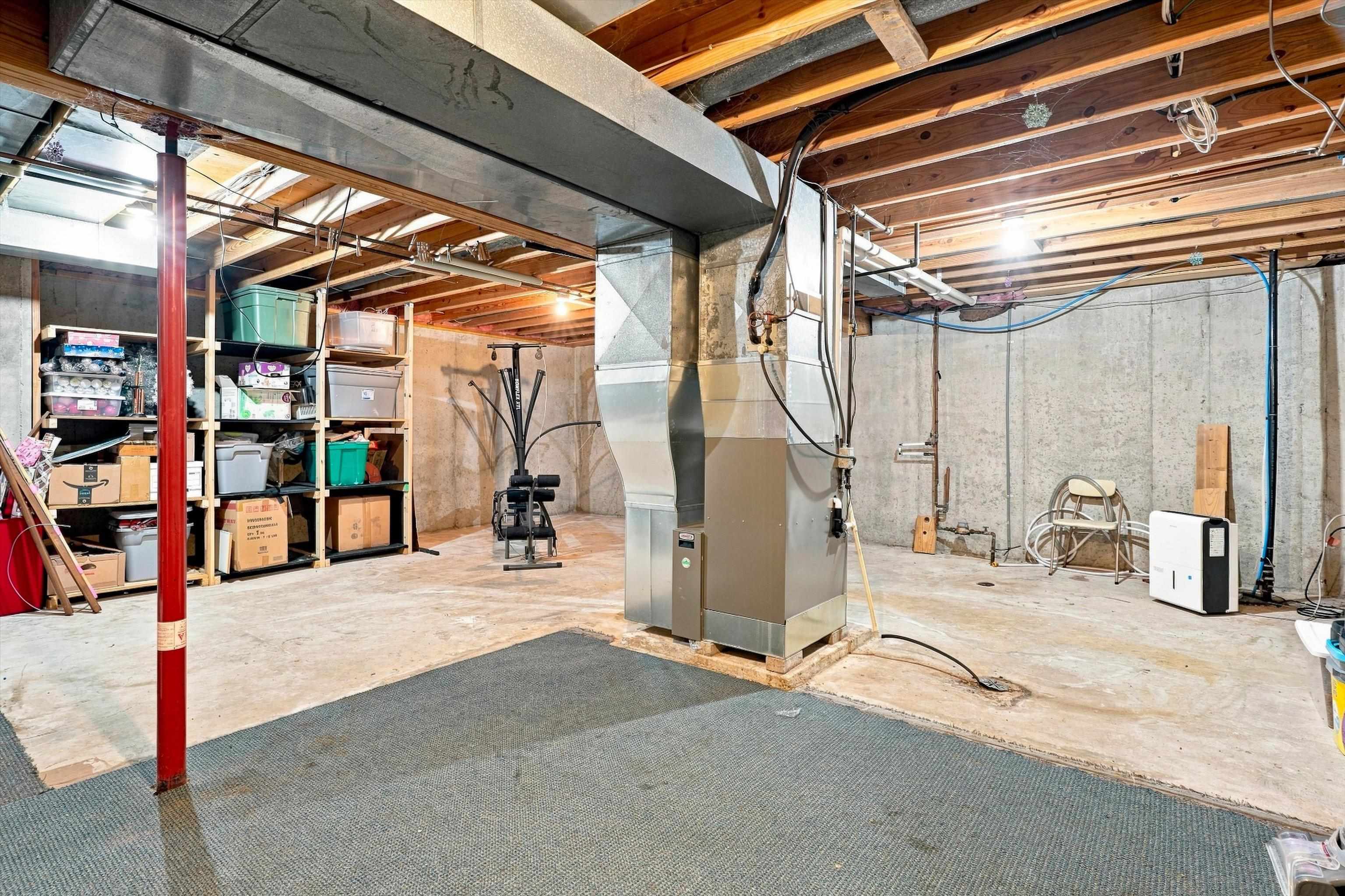 1200 E 21ST STREET, Marshfield, Wisconsin 54449, 3 Bedrooms Bedrooms, ,2 BathroomsBathrooms,Residential,For Sale,1200 E 21ST STREET,22604229