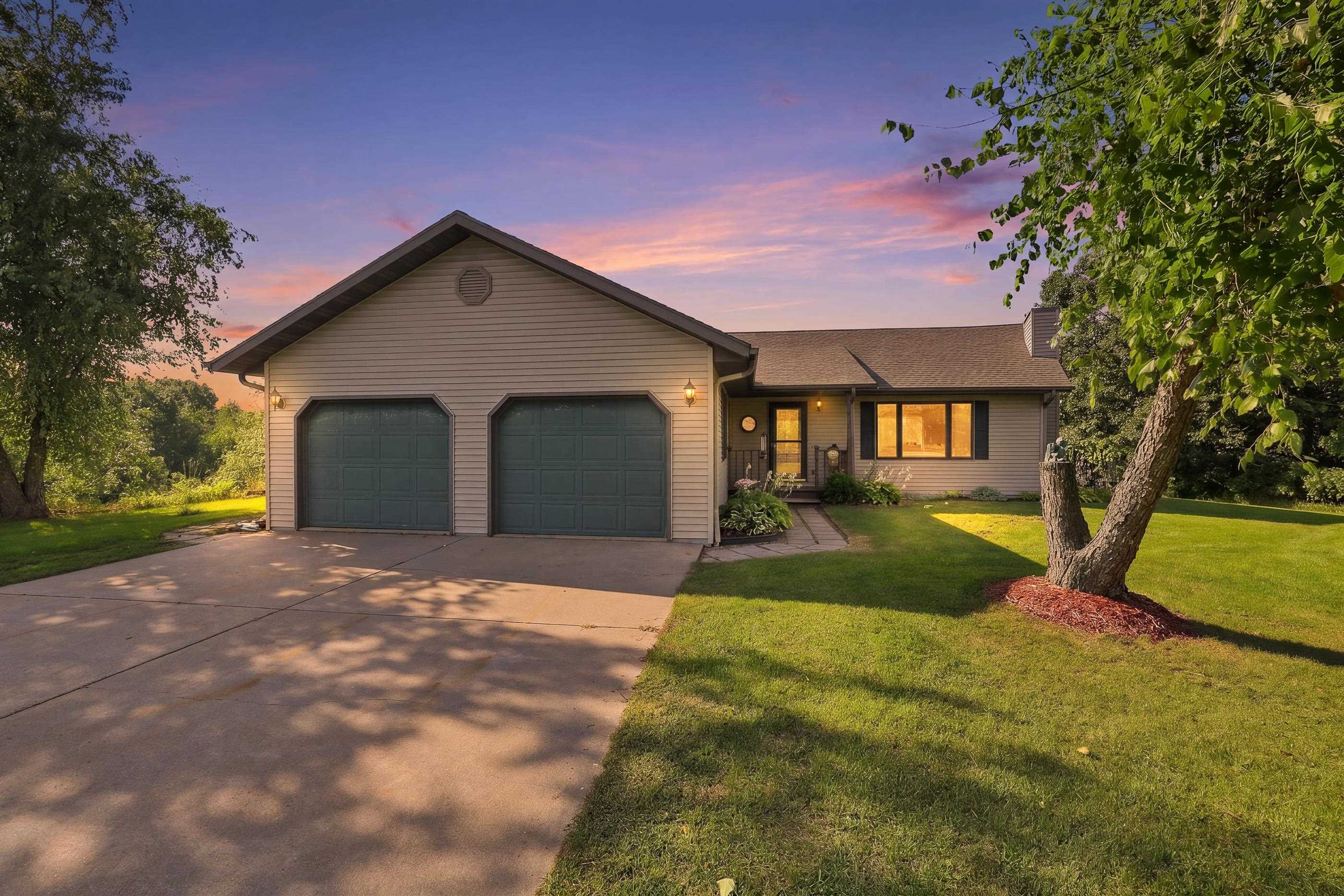 4308 KUBISIAK DRIVE, Amherst, Wisconsin 54406, 3 Bedrooms Bedrooms, ,3 BathroomsBathrooms,Residential,For Sale,4308 KUBISIAK DRIVE,22604230