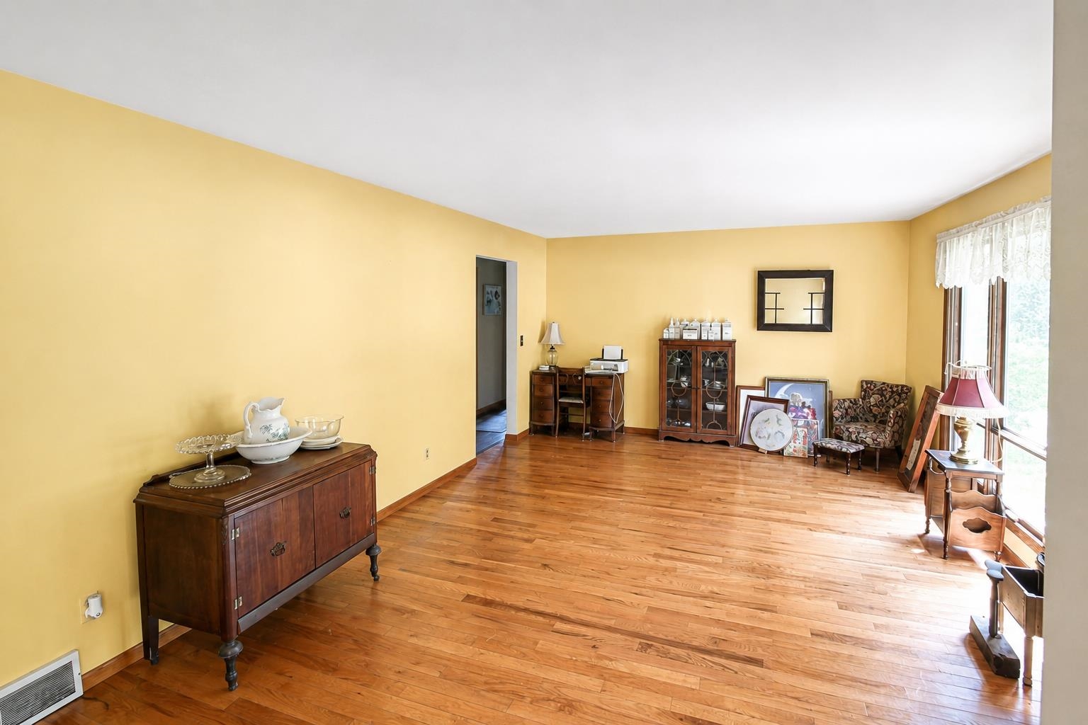 W5866 JOLLY AVENUE, Medford, Wisconsin 54451, 4 Bedrooms Bedrooms, ,1 BathroomBathrooms,Residential,For Sale,W5866 JOLLY AVENUE,22604234