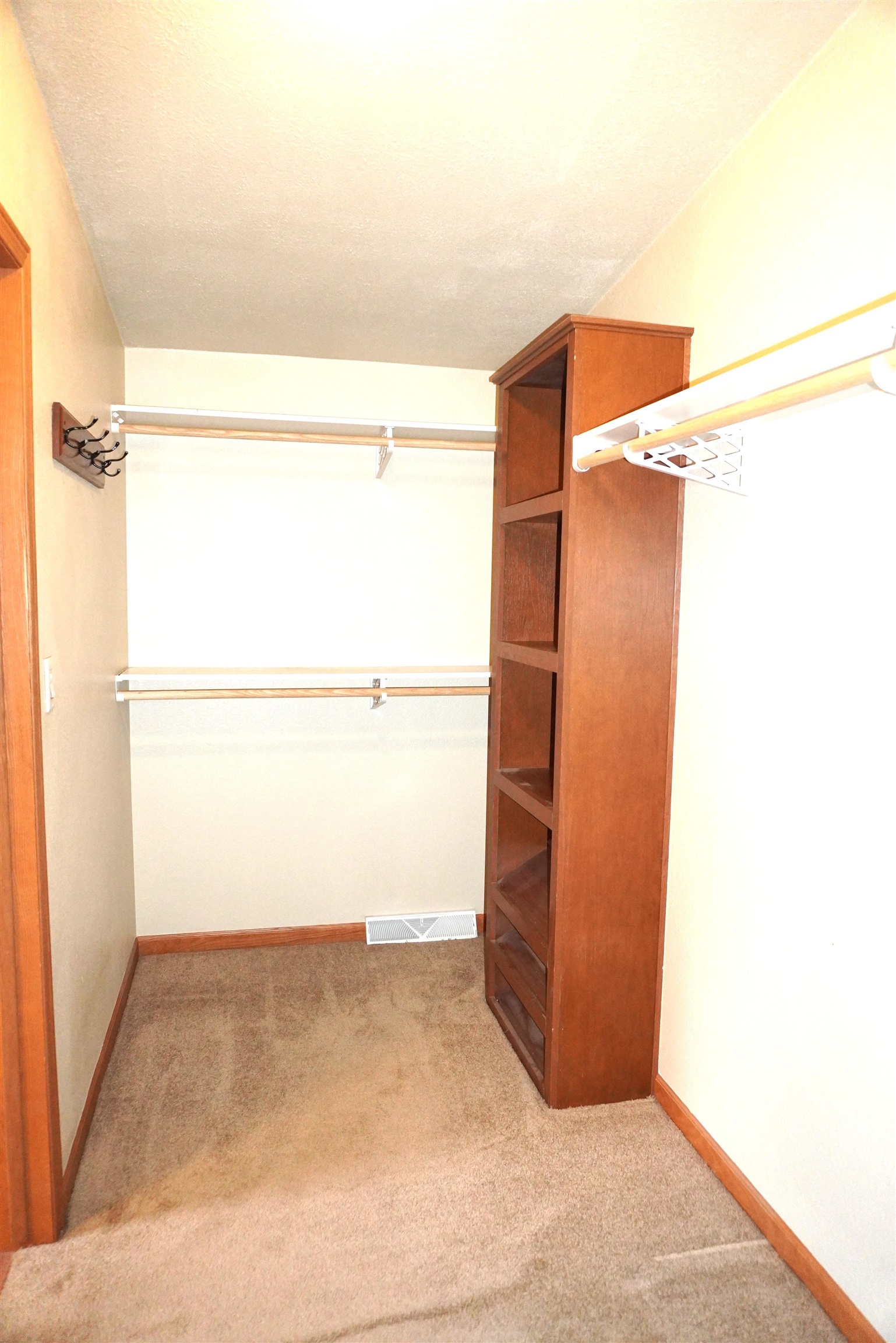 N6199 RANGELINE ROAD, Deerbrook, Wisconsin 54424, 3 Bedrooms Bedrooms, ,2 BathroomsBathrooms,Residential,For Sale,N6199 RANGELINE ROAD,22604236