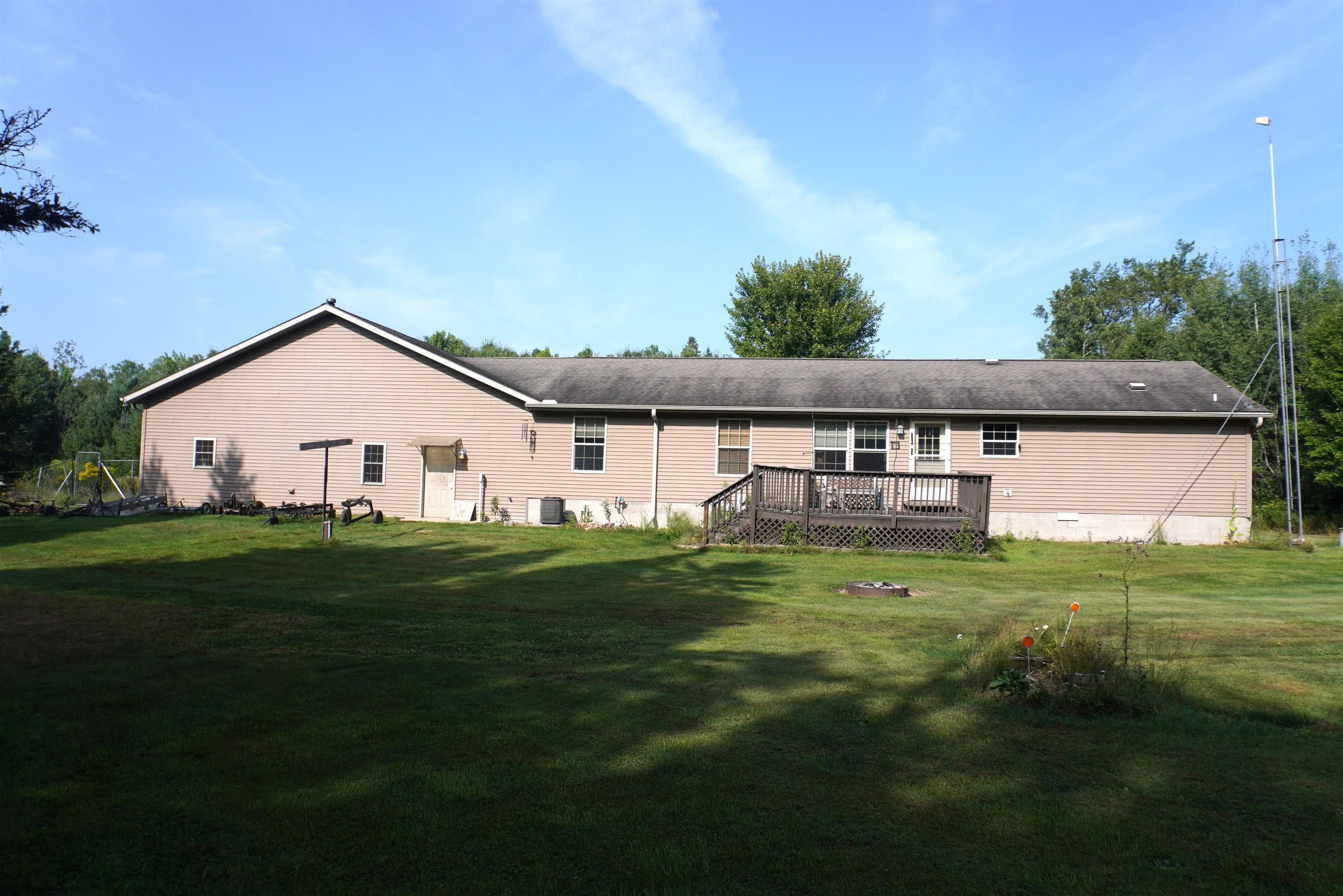 N6199 RANGELINE ROAD, Deerbrook, Wisconsin 54424, 3 Bedrooms Bedrooms, ,2 BathroomsBathrooms,Residential,For Sale,N6199 RANGELINE ROAD,22604236