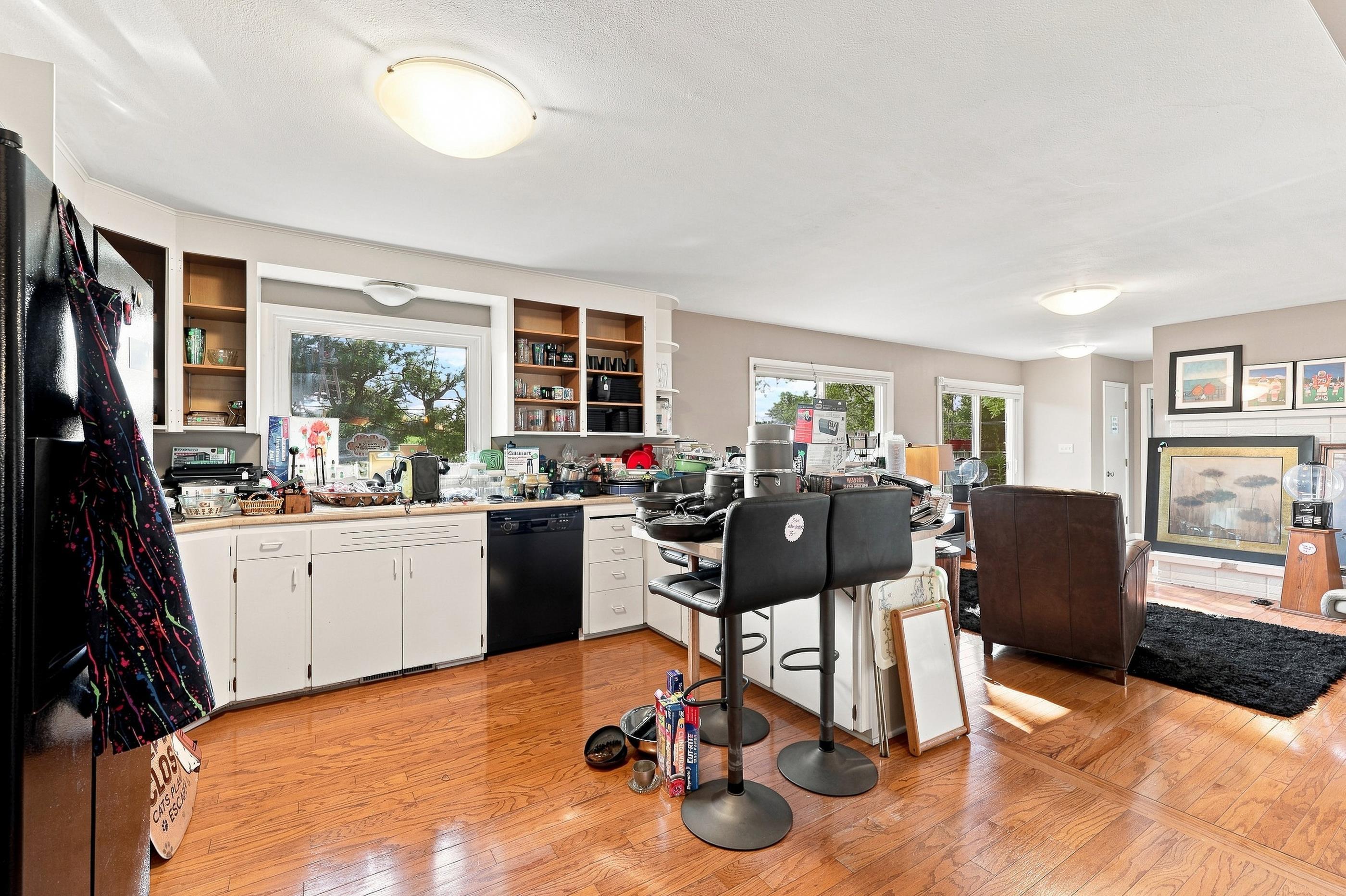 517 SOMMERS STREET, Stevens Point, Wisconsin 54481, 3 Bedrooms Bedrooms, ,1 BathroomBathrooms,Residential,For Sale,517 SOMMERS STREET,22604237