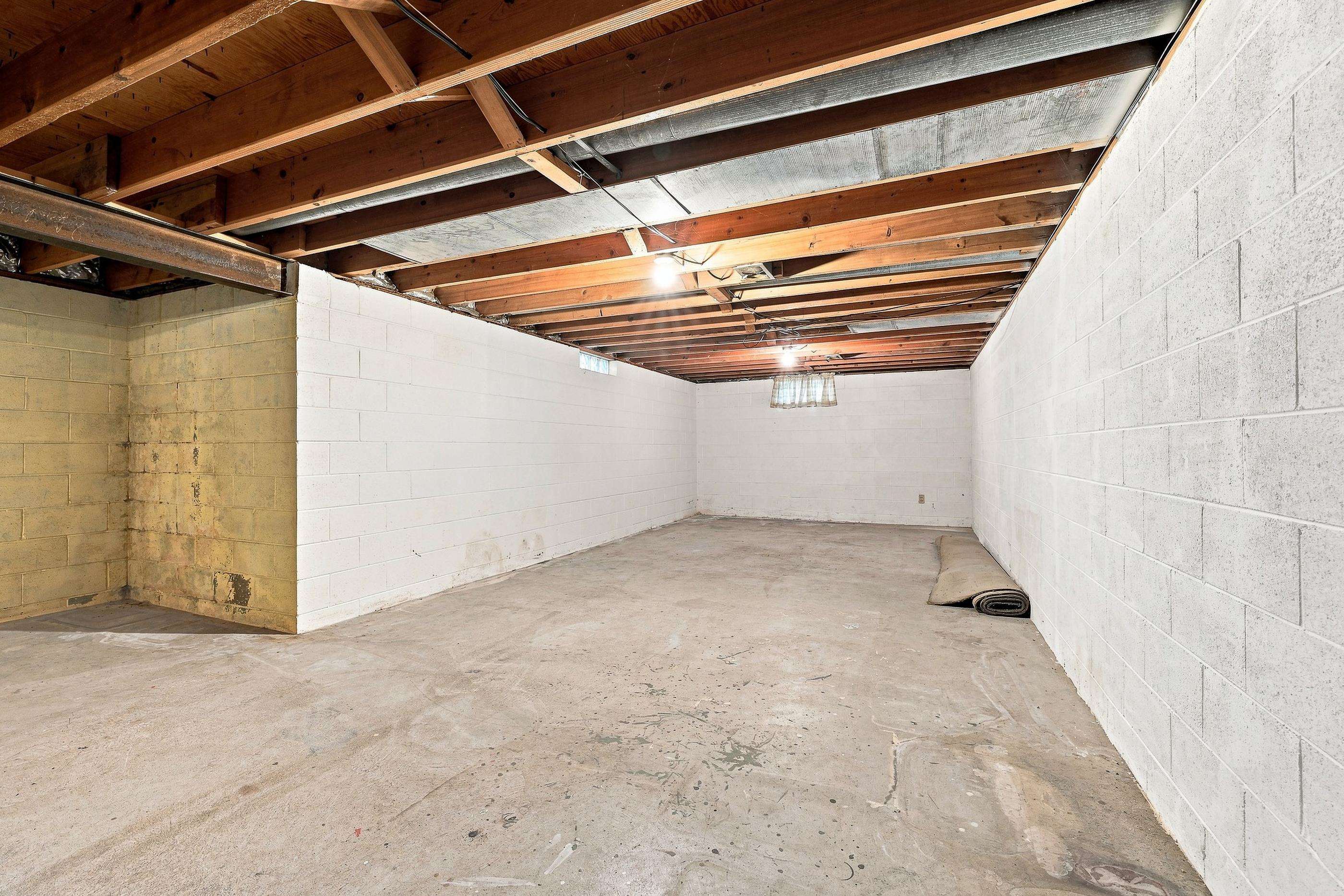 517 SOMMERS STREET, Stevens Point, Wisconsin 54481, 3 Bedrooms Bedrooms, ,1 BathroomBathrooms,Residential,For Sale,517 SOMMERS STREET,22604237