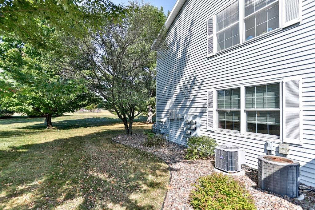 2800 THIELMAN STREET, Merrill, Wisconsin 54452, 2 Bedrooms Bedrooms, ,2 BathroomsBathrooms,Residential,For Sale,2800 THIELMAN STREET,22604238
