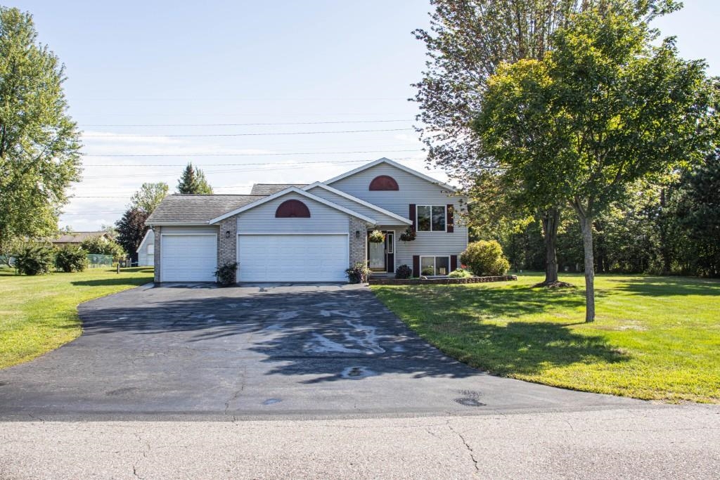307 E INDUSTRIAL PARK AVENUE, Rothschild, Wisconsin 54474, 3 Bedrooms Bedrooms, ,2 BathroomsBathrooms,Residential,For Sale,307 E INDUSTRIAL PARK AVENUE,22604240