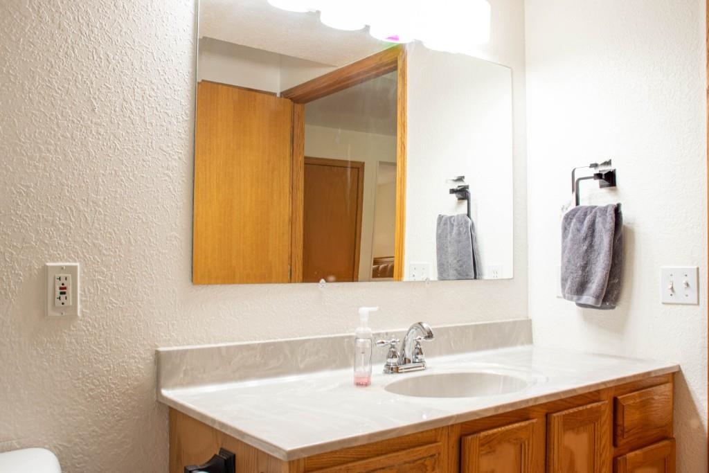 307 E INDUSTRIAL PARK AVENUE, Rothschild, Wisconsin 54474, 3 Bedrooms Bedrooms, ,2 BathroomsBathrooms,Residential,For Sale,307 E INDUSTRIAL PARK AVENUE,22604240