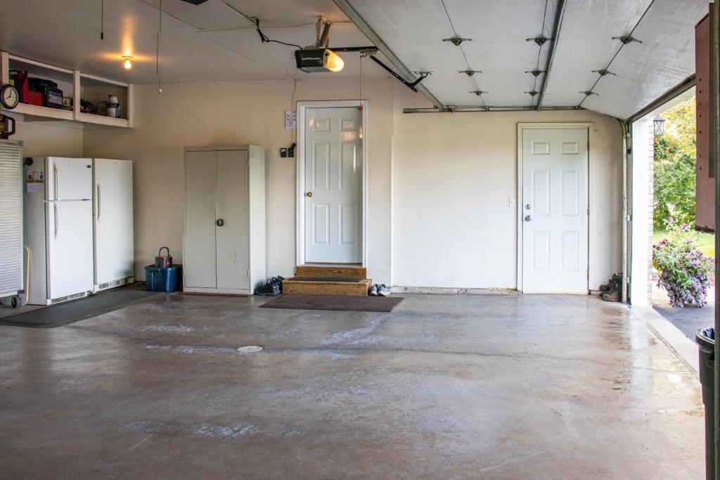 307 E INDUSTRIAL PARK AVENUE, Rothschild, Wisconsin 54474, 3 Bedrooms Bedrooms, ,2 BathroomsBathrooms,Residential,For Sale,307 E INDUSTRIAL PARK AVENUE,22604240