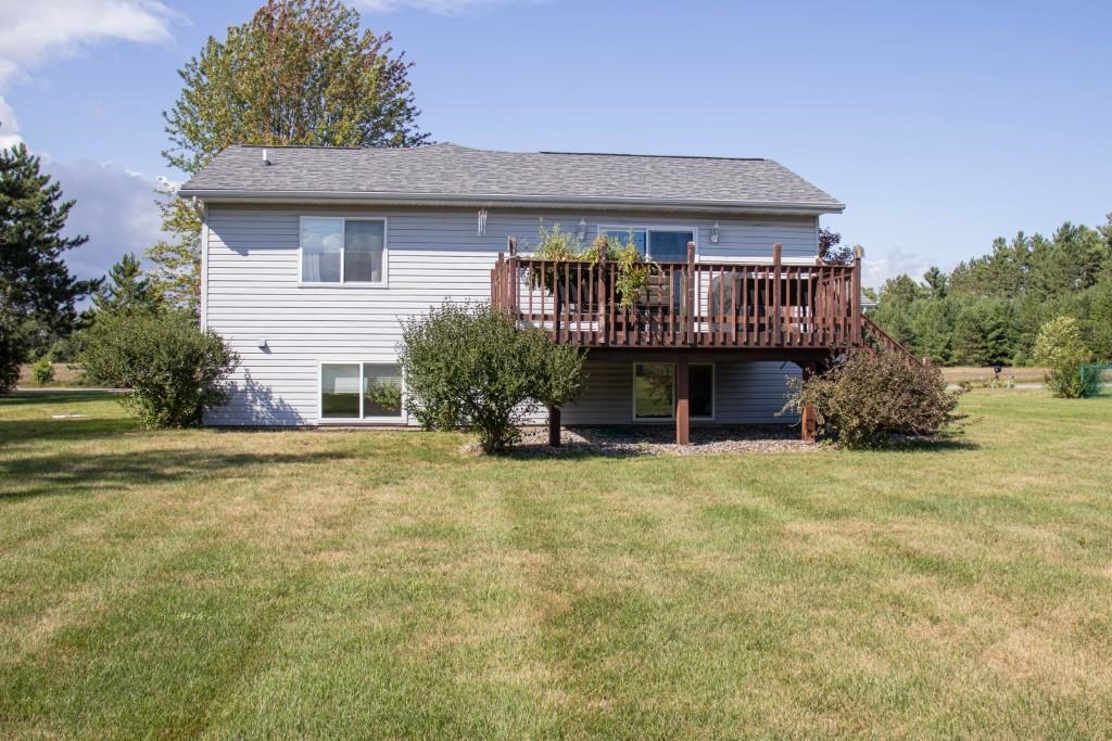 307 E INDUSTRIAL PARK AVENUE, Rothschild, Wisconsin 54474, 3 Bedrooms Bedrooms, ,2 BathroomsBathrooms,Residential,For Sale,307 E INDUSTRIAL PARK AVENUE,22604240