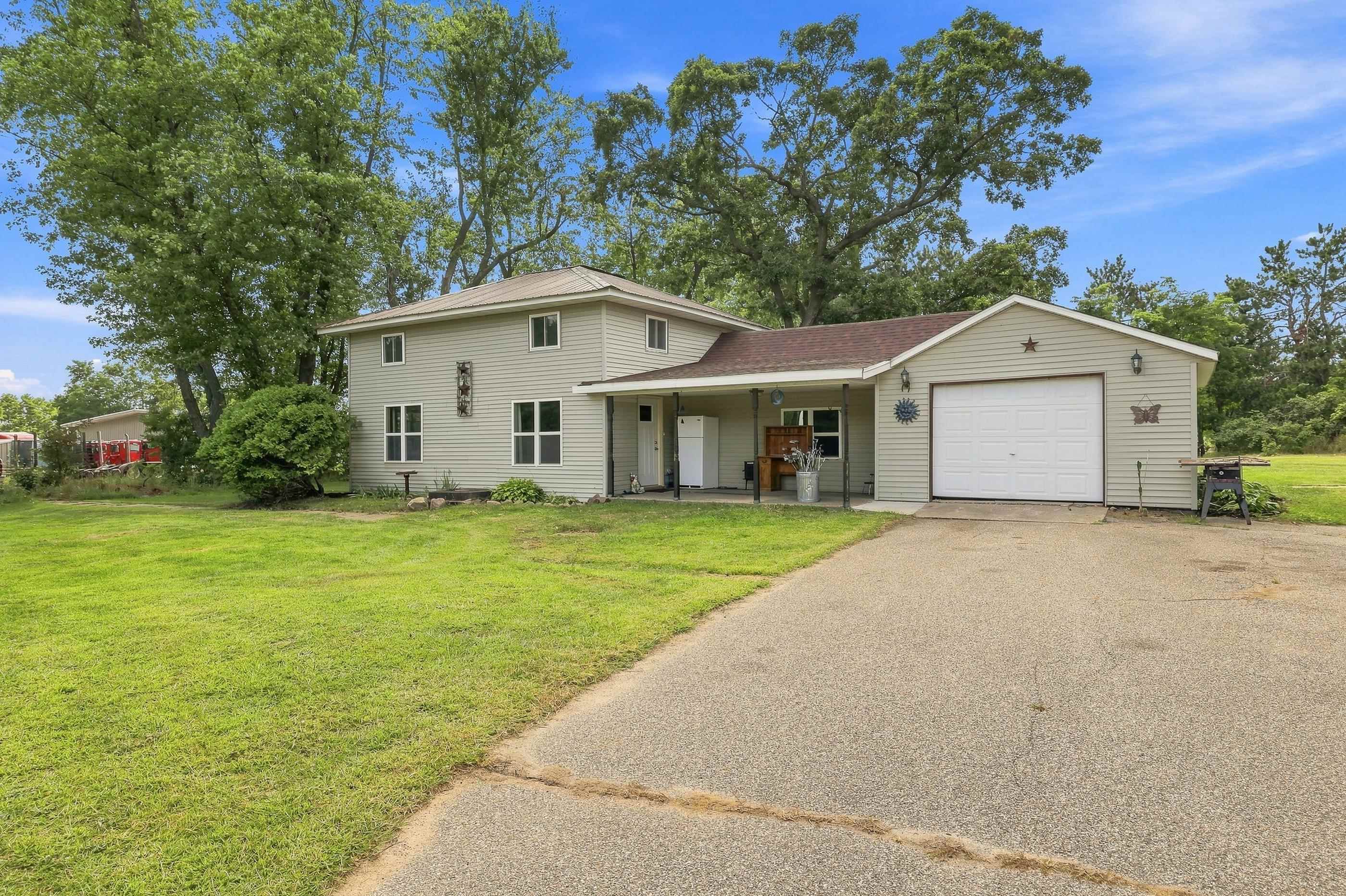9787 COUNTY ROAD KK, Amherst, Wisconsin 54406, 3 Bedrooms Bedrooms, ,1 BathroomBathrooms,Residential,For Sale,9787 COUNTY ROAD KK,22604245