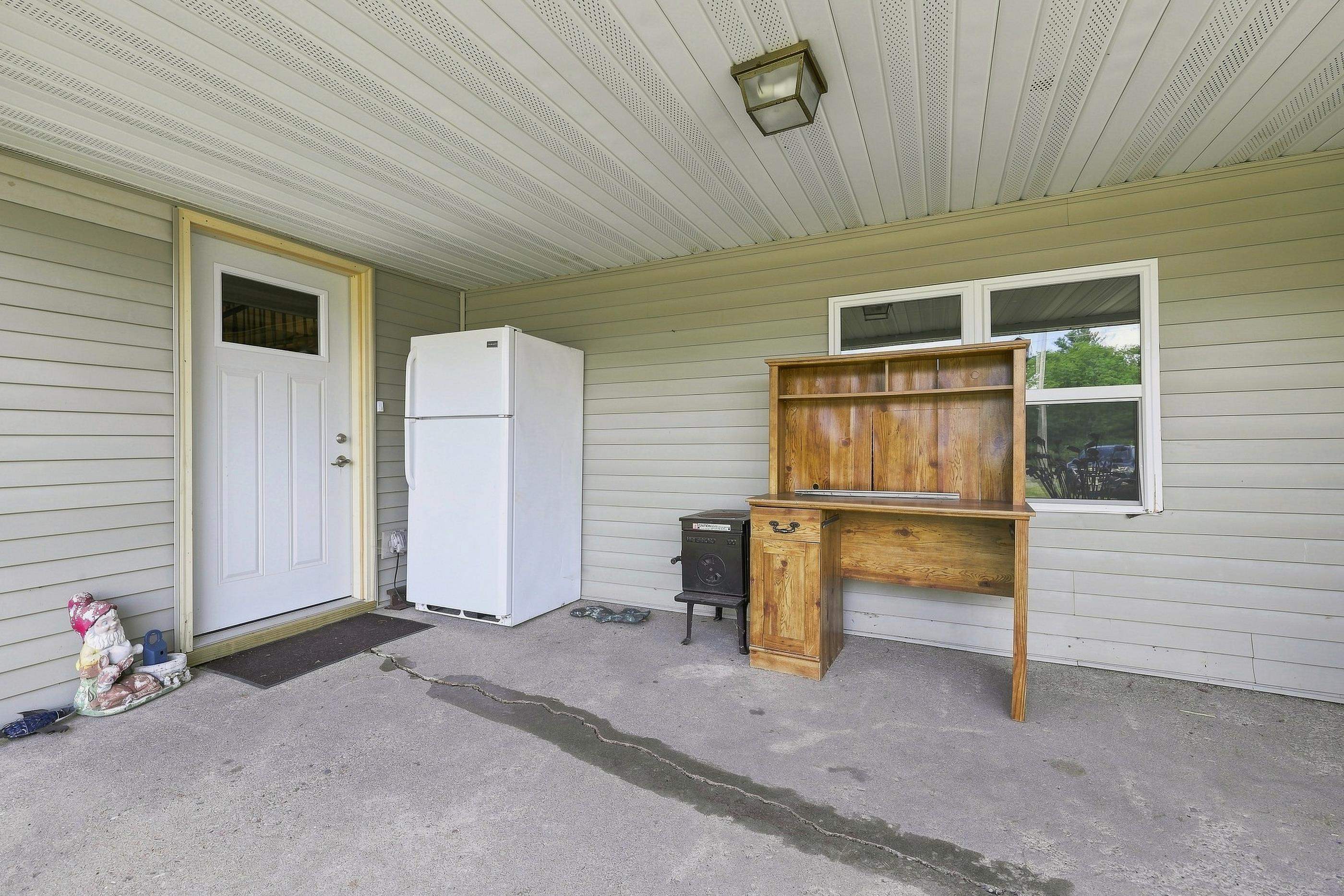 9787 COUNTY ROAD KK, Amherst, Wisconsin 54406, 3 Bedrooms Bedrooms, ,1 BathroomBathrooms,Residential,For Sale,9787 COUNTY ROAD KK,22604245