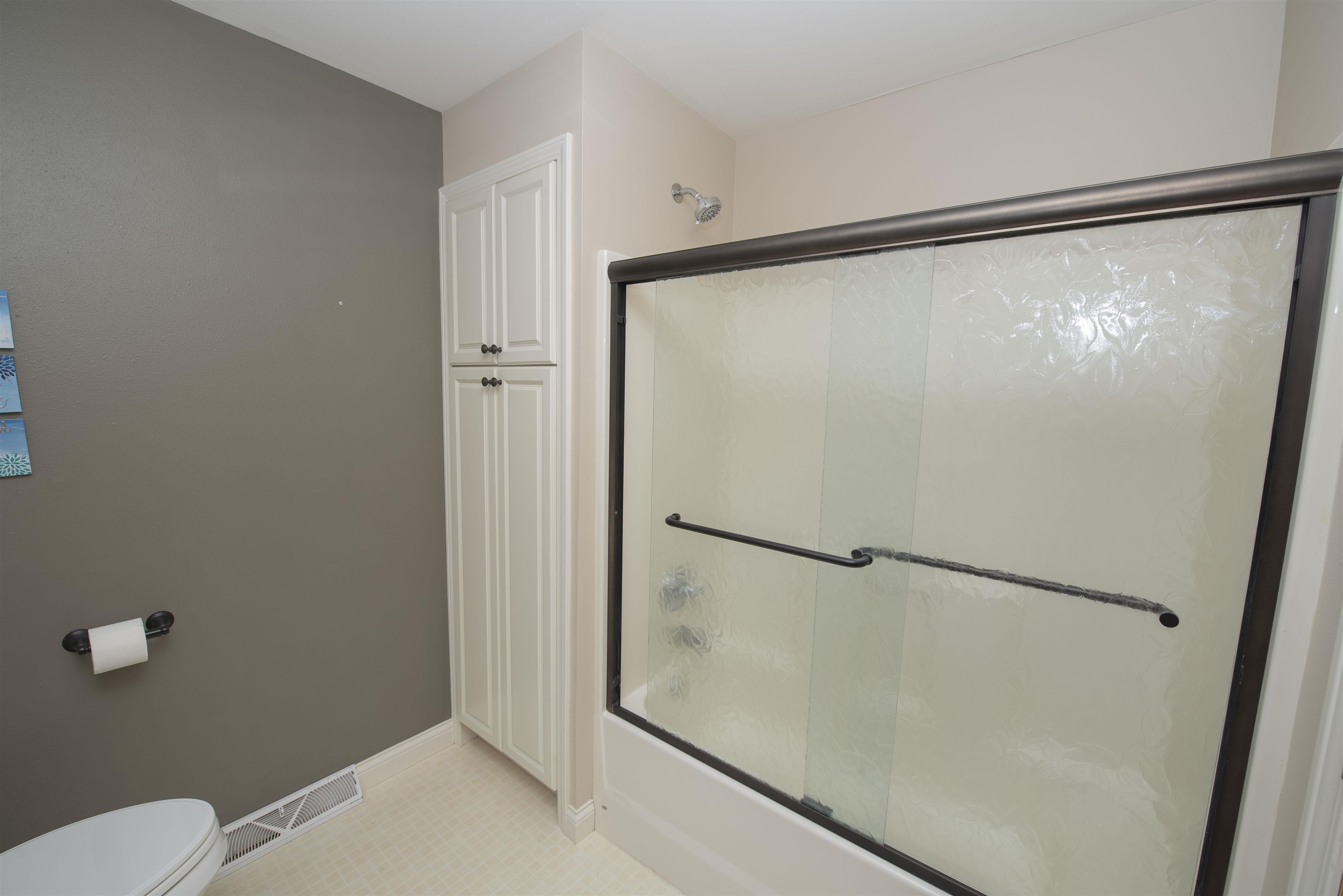420 RED TAIL DRIVE, Amherst, Wisconsin 54406, 5 Bedrooms Bedrooms, ,3 BathroomsBathrooms,Residential,For Sale,420 RED TAIL DRIVE,22604247