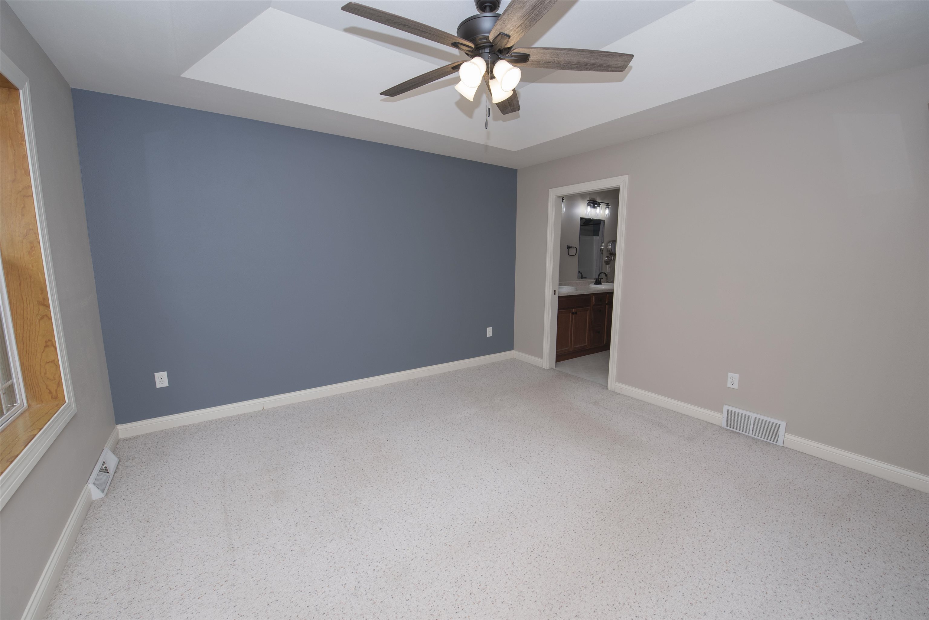 420 RED TAIL DRIVE, Amherst, Wisconsin 54406, 5 Bedrooms Bedrooms, ,3 BathroomsBathrooms,Residential,For Sale,420 RED TAIL DRIVE,22604247
