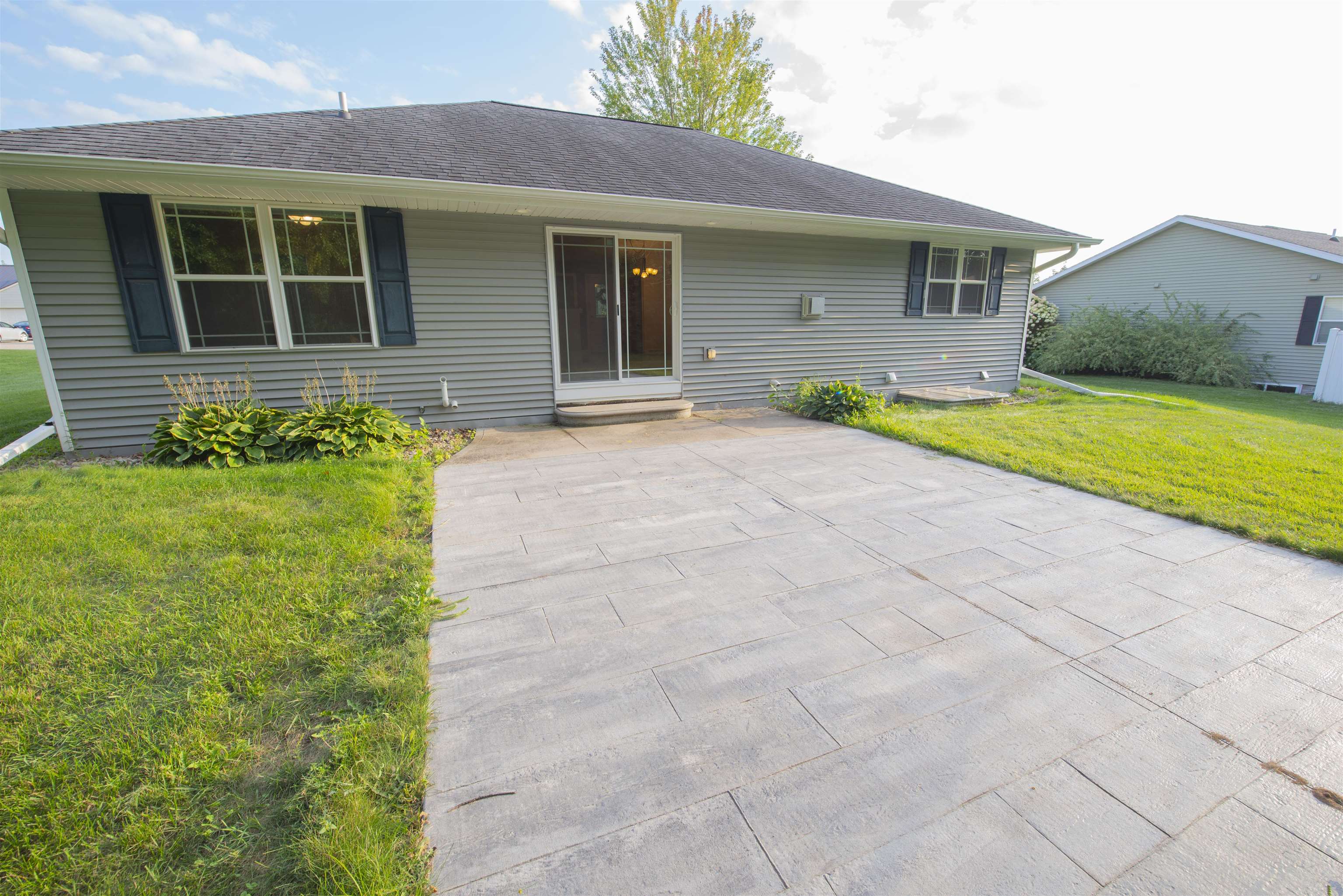 420 RED TAIL DRIVE, Amherst, Wisconsin 54406, 5 Bedrooms Bedrooms, ,3 BathroomsBathrooms,Residential,For Sale,420 RED TAIL DRIVE,22604247