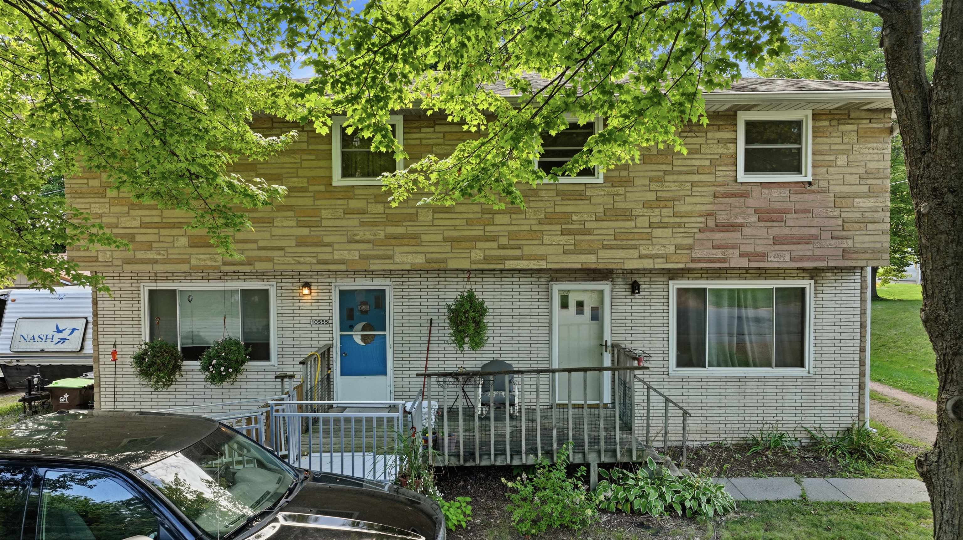 10549 - 10557 NORTH ROAD, Auburndale, Wisconsin 54412, 3 Bedrooms Bedrooms, 5 Rooms Rooms,1.5 BathroomsBathrooms,Multi-family,For Sale,10549 - 10557 NORTH ROAD,22604249